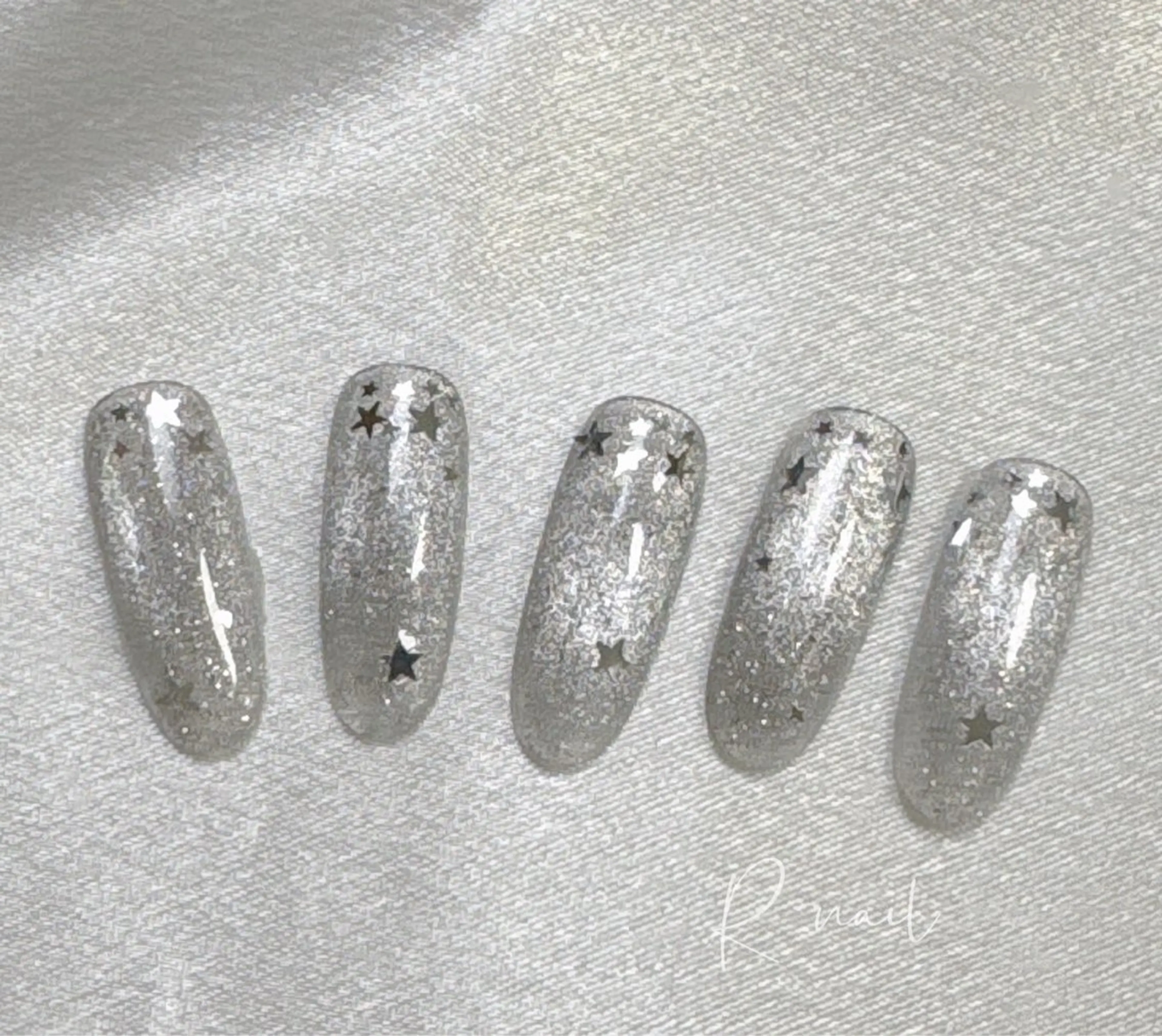 ネイル ハンドネイル 太田 汐音のネイルデザイン