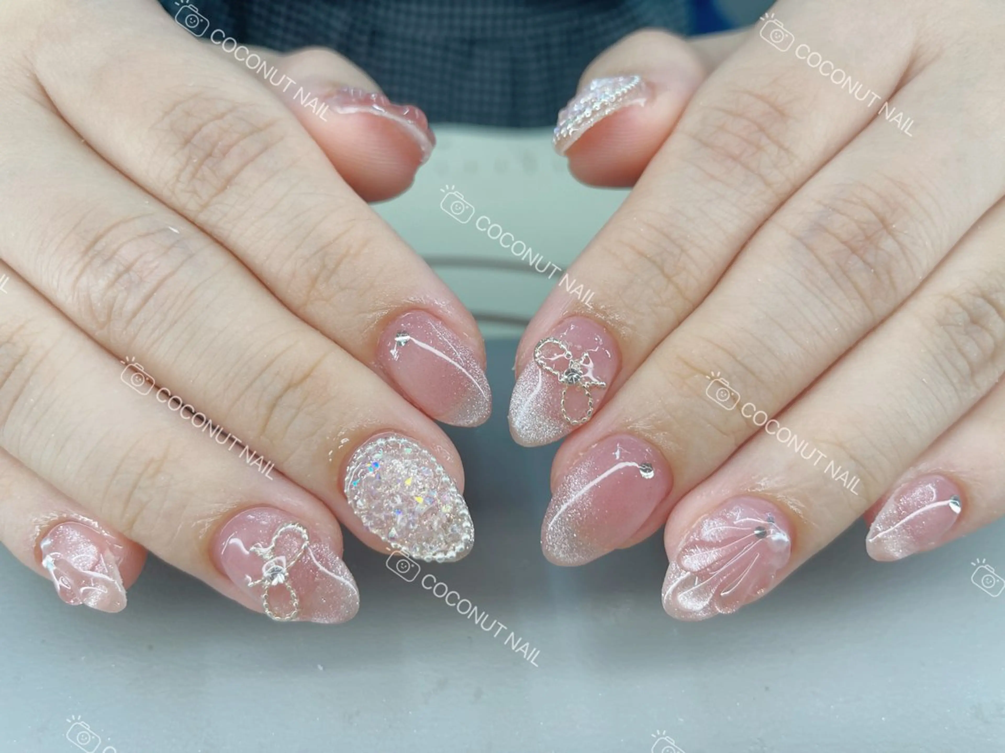 ネイル ハンドネイル 神田 ココナッツのネイルデザイン