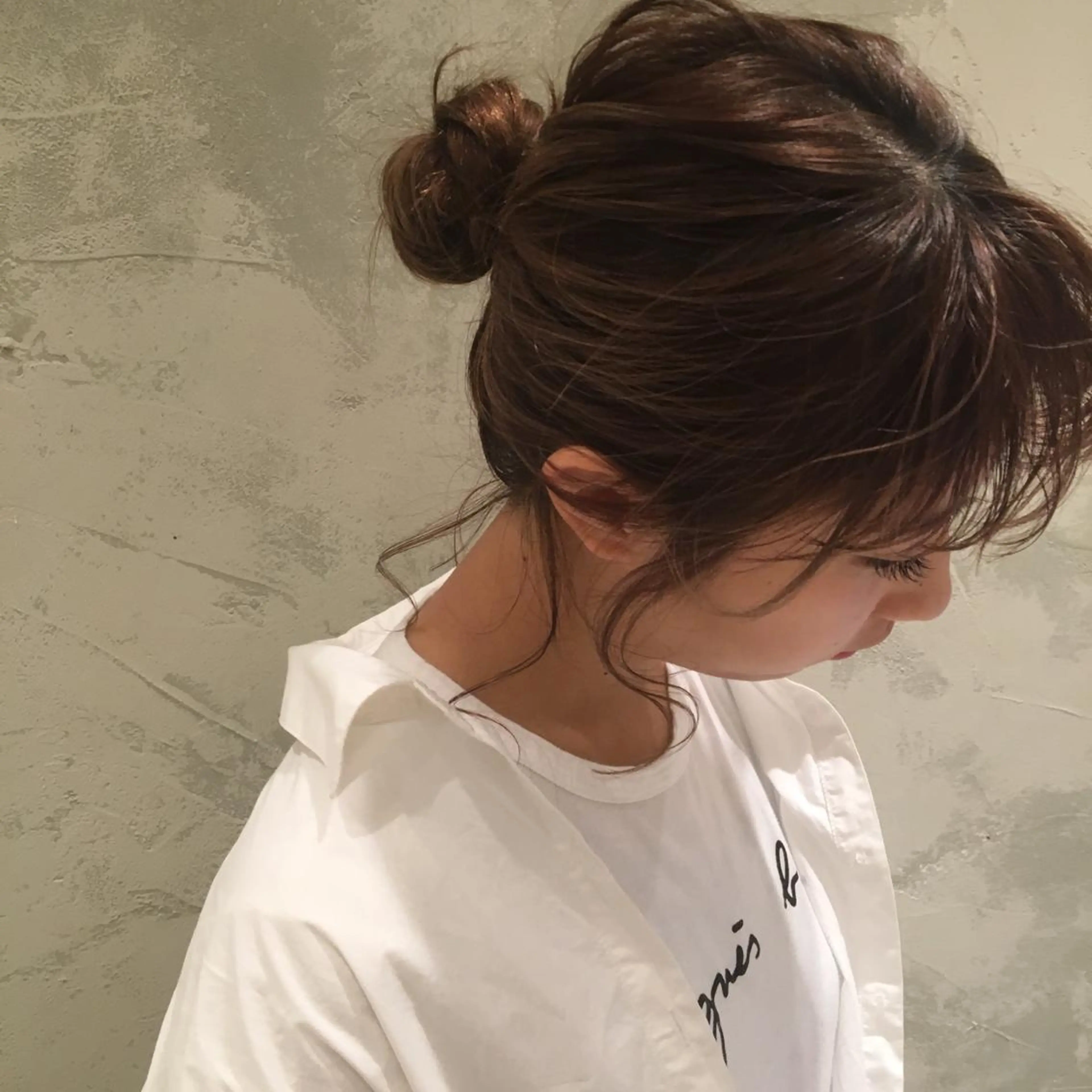 ミディアム ヘアアレンジ SAKINO. ベージュカラーのヘアスタイル