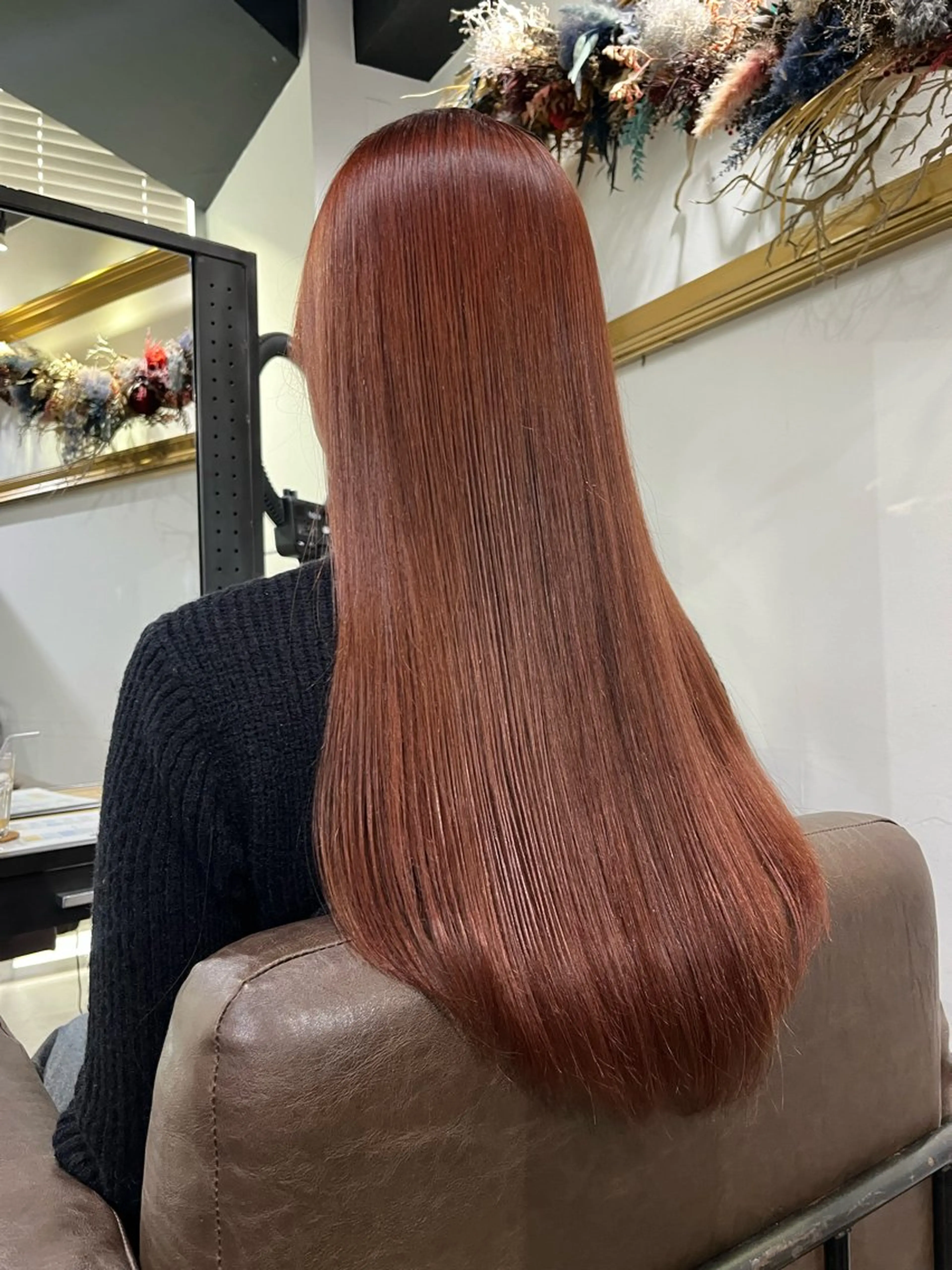 ロング カラー ブリーチ ブラウンカラー ブリーチなしカラー レッドカラー レッドブラウン ヘアカラー ミルクティーベージュ ブリーチ　店長　清水のヘアスタイル