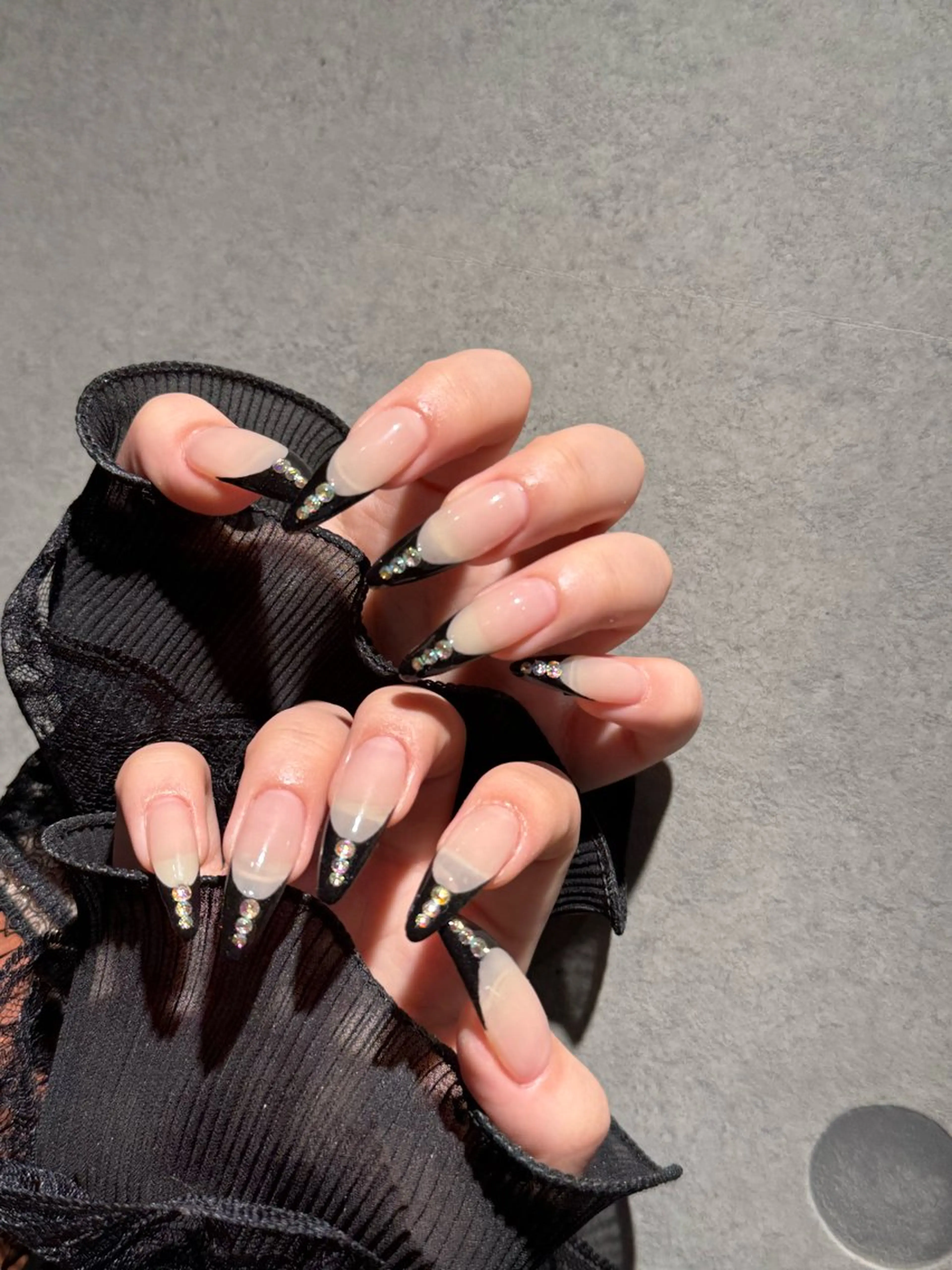 ネイル I-nailロング /ワンホン/キラキラのネイルデザイン