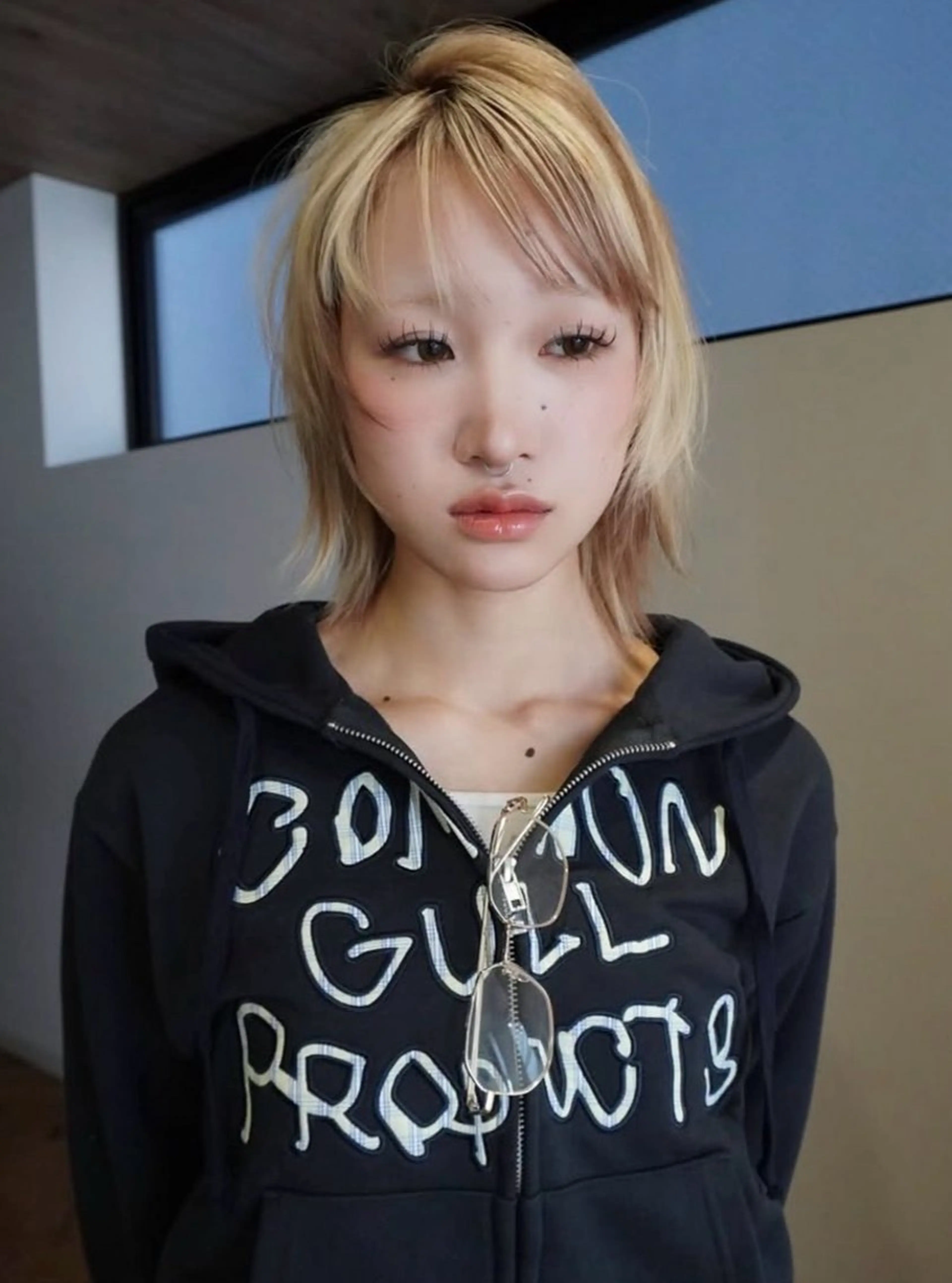 ショート カラー モモカ Dean/カラーのヘアスタイル