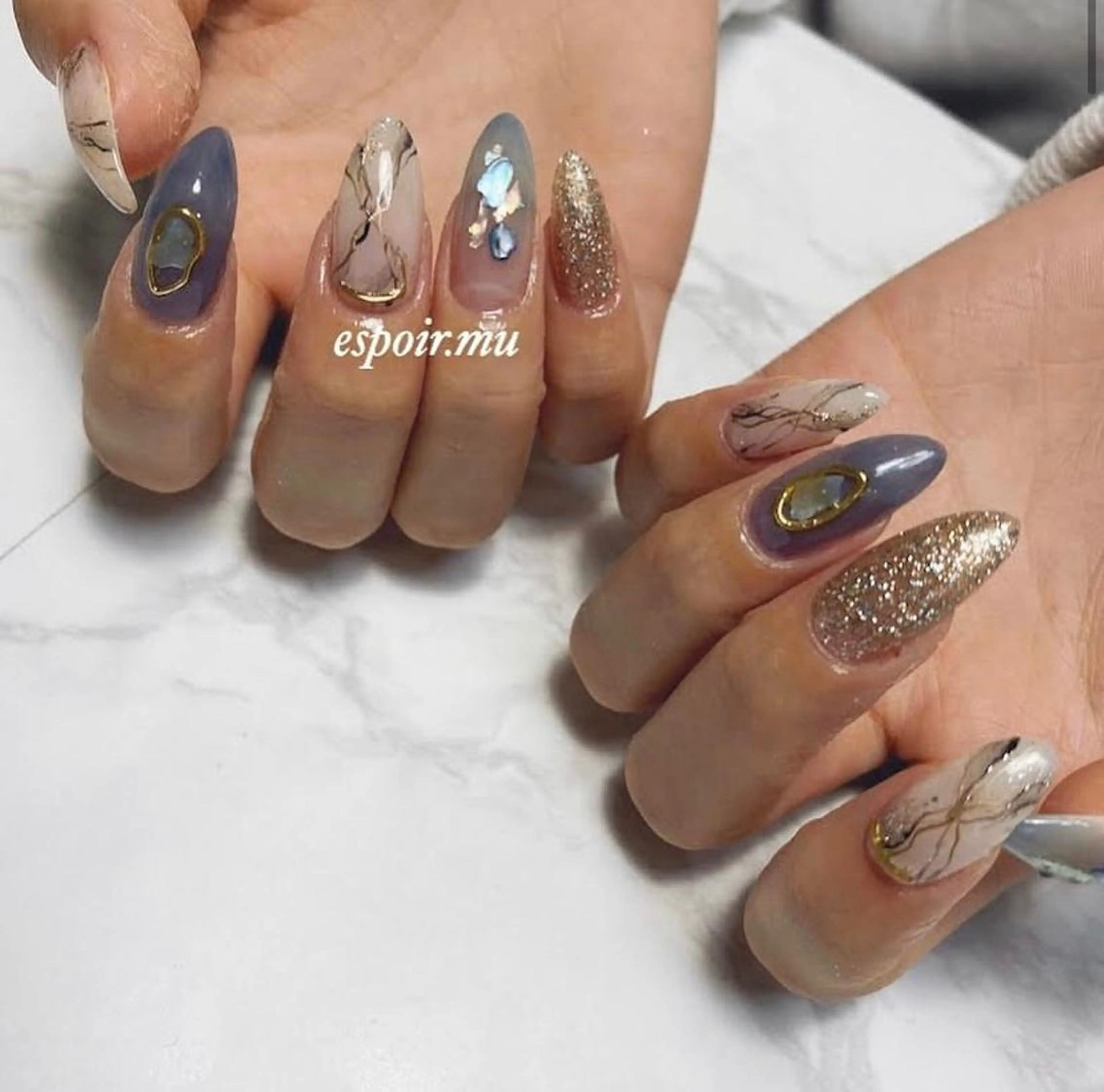 ロング ネイル espoir. muのネイルデザイン