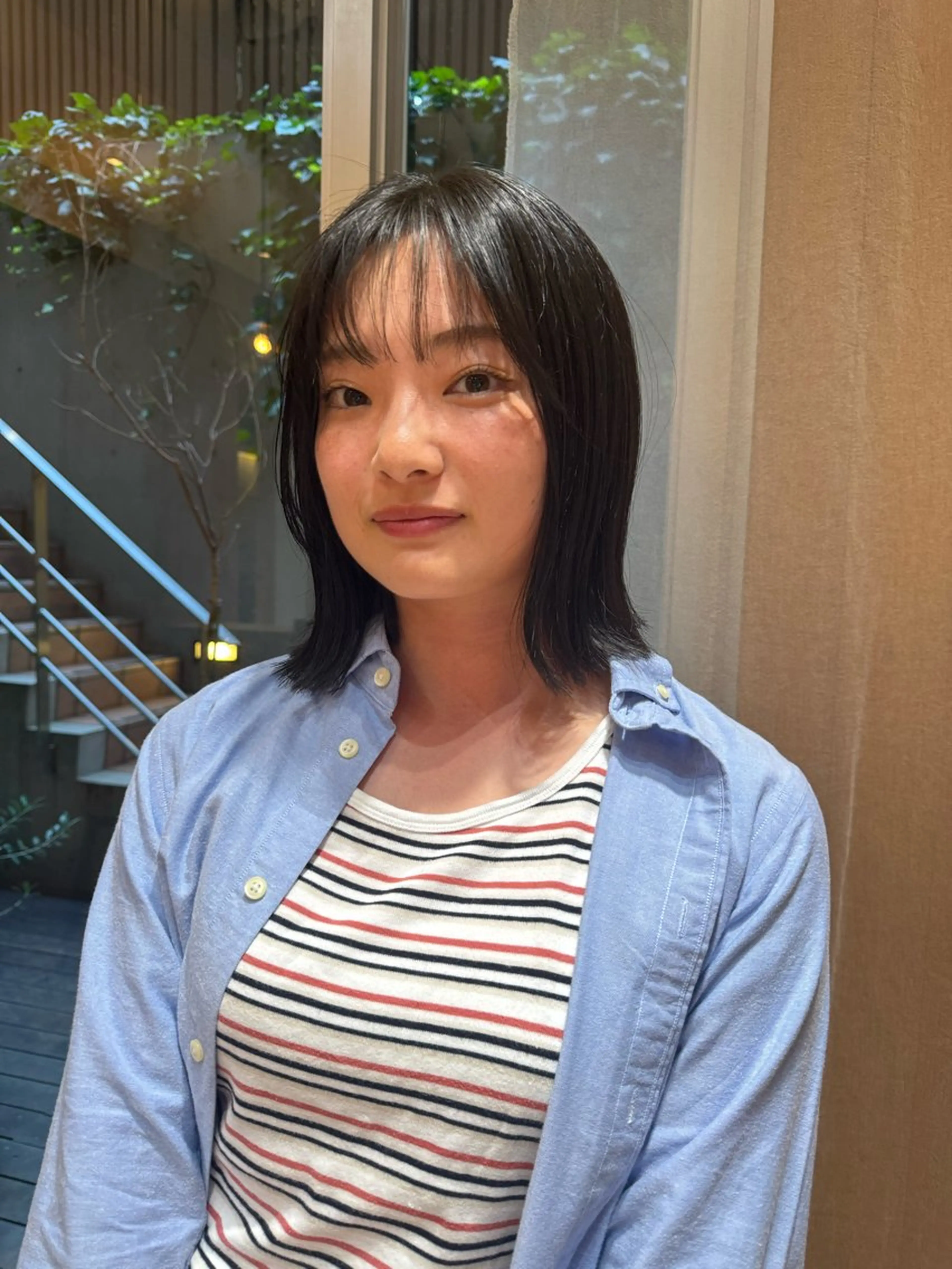 ミディアム カット ヘアカラー トリートメント 大人可愛い♡コテ巻き パーマ🌼杉田 萌恵のヘアスタイル