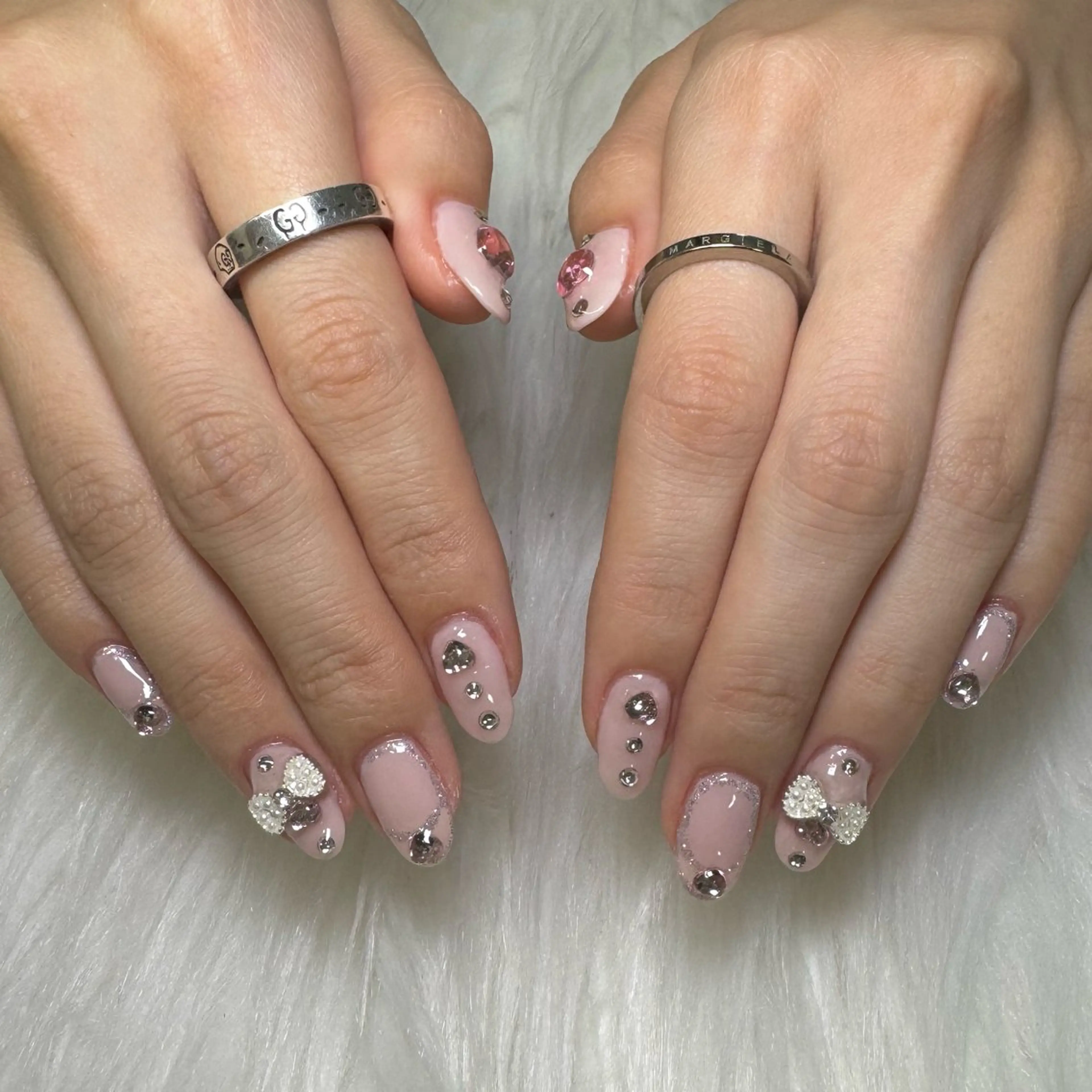 ネイル リボン ハンドネイル 黒川 実祐のネイルデザイン