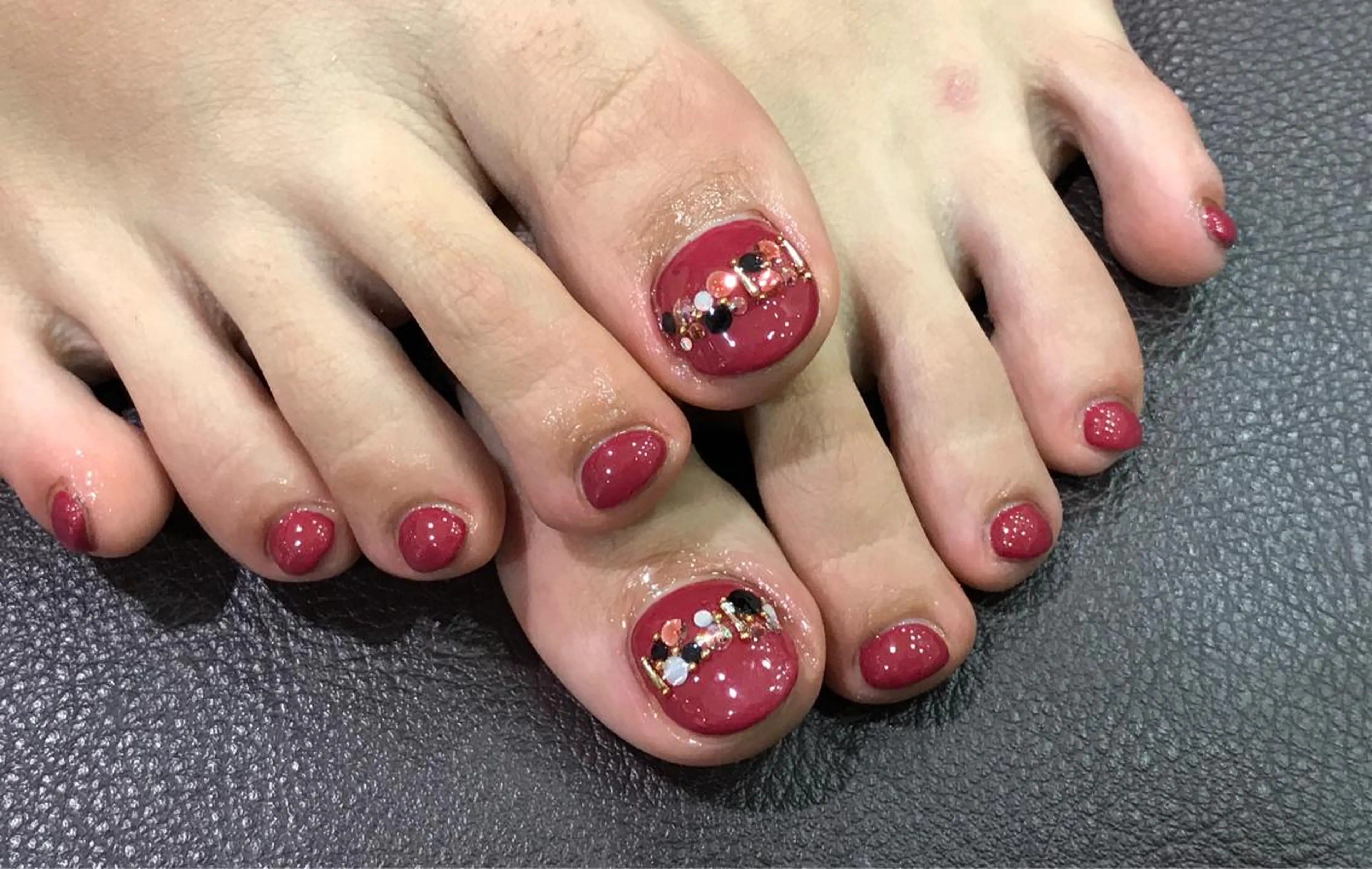 ネイル フットネイル Charme. NOBUKOのネイルデザイン