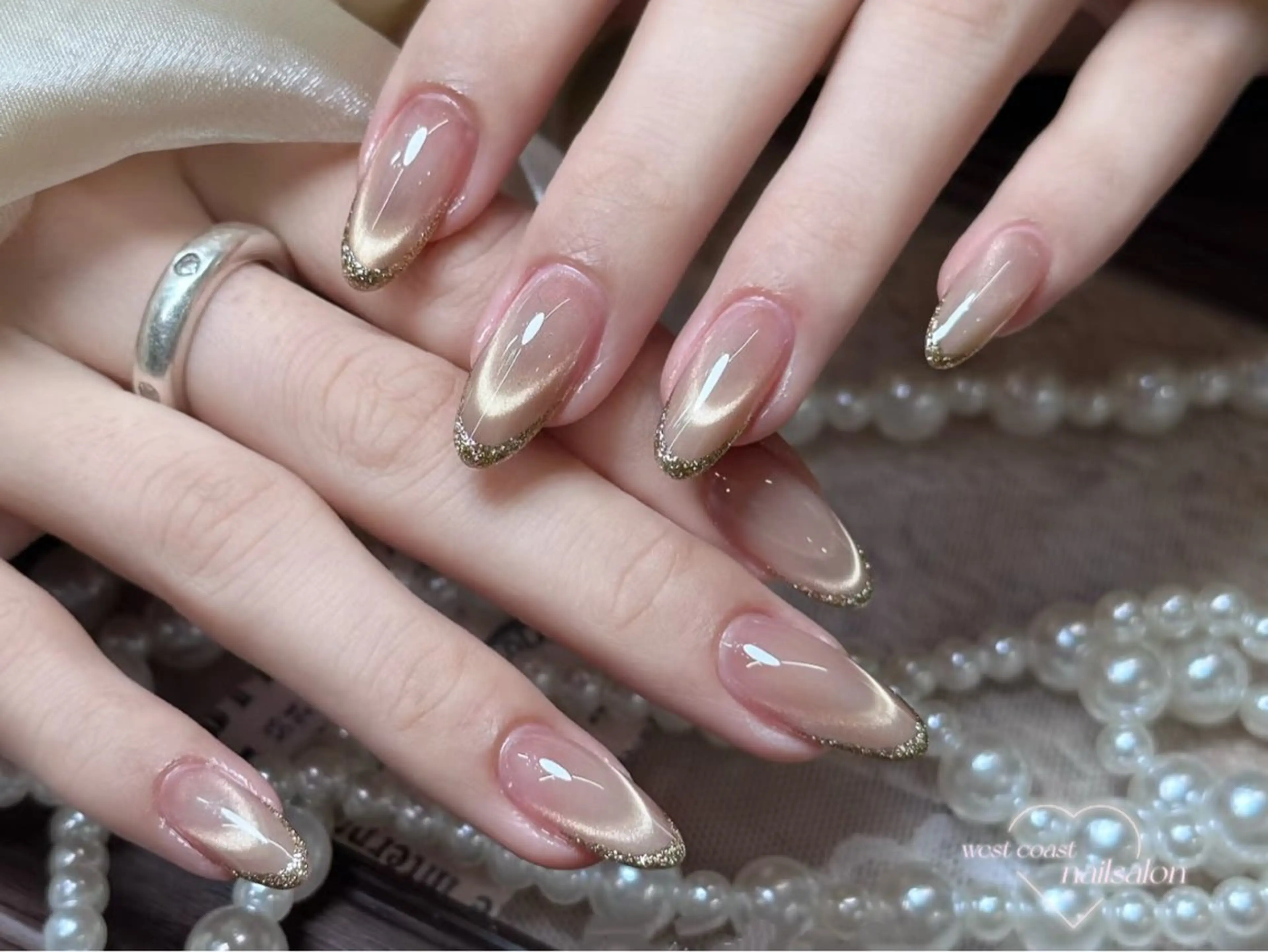 ネイル チークネイル ジェルネイル ガーリー マグネットネイル ニュアンスネイル Kinoko／ チップスカルプ専門店のネイルデザイン