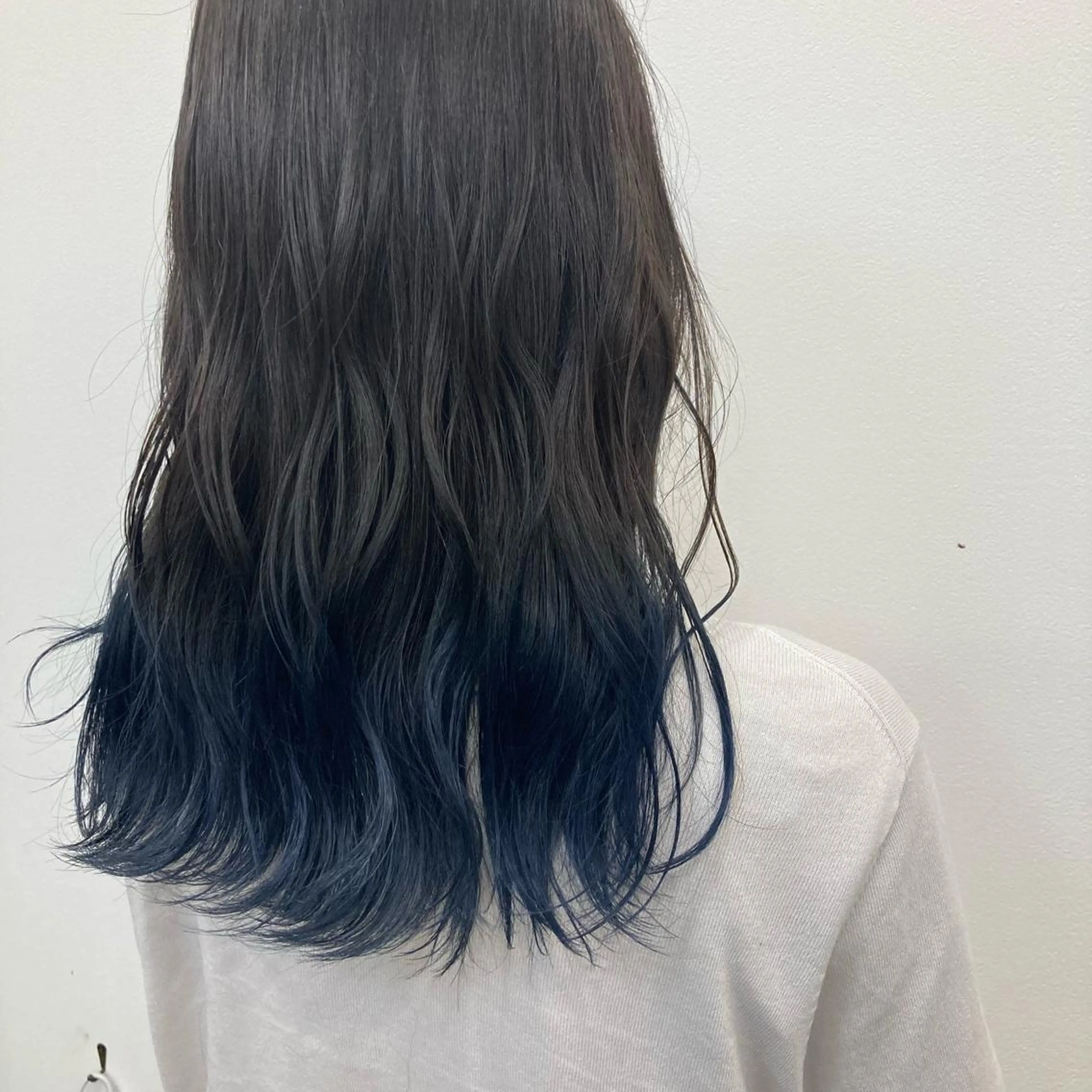 グラデーションカラー(ブリーチ込)の写真