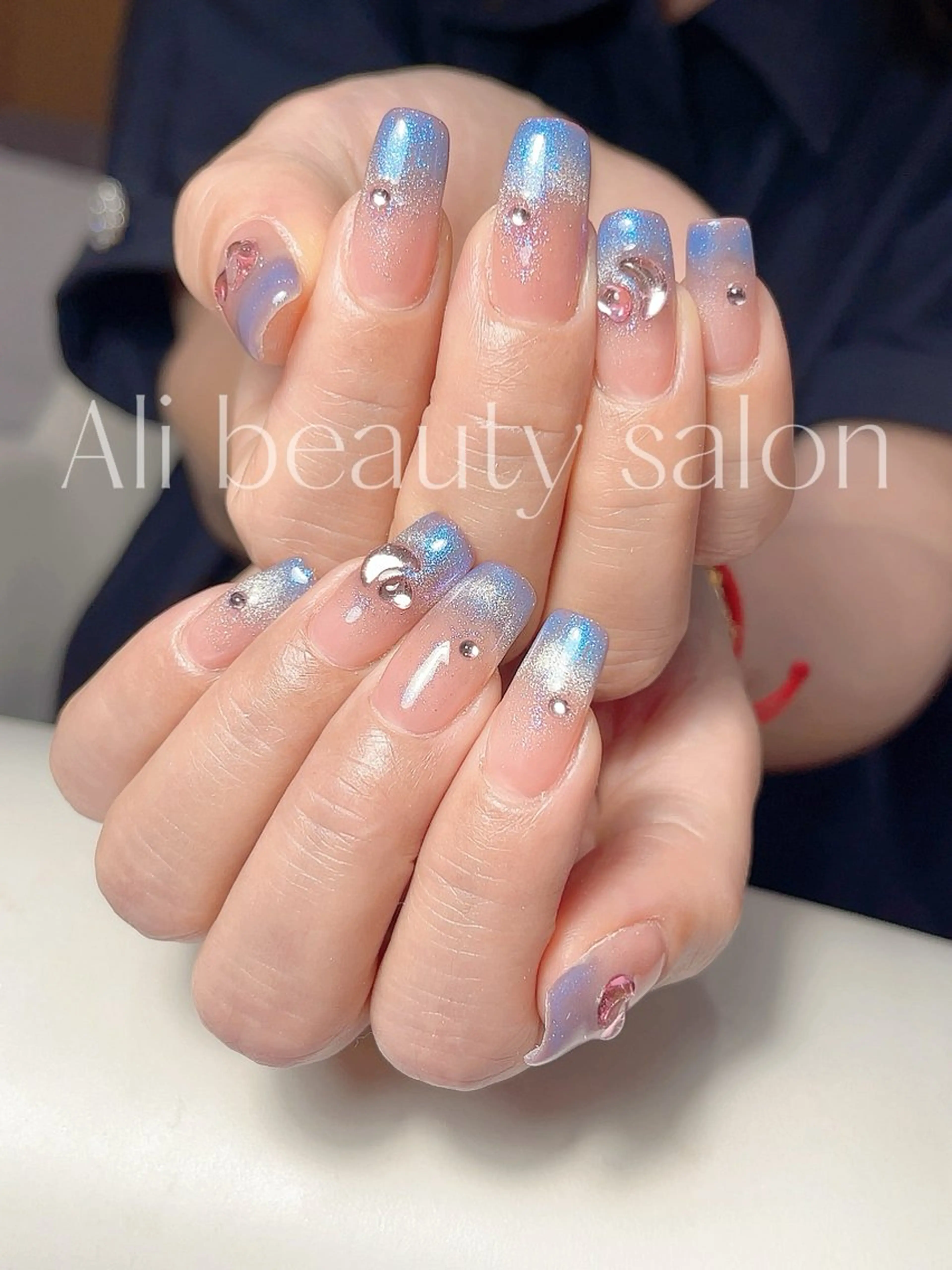ネイル Ali 新小岩 ネイル専門のネイルデザイン