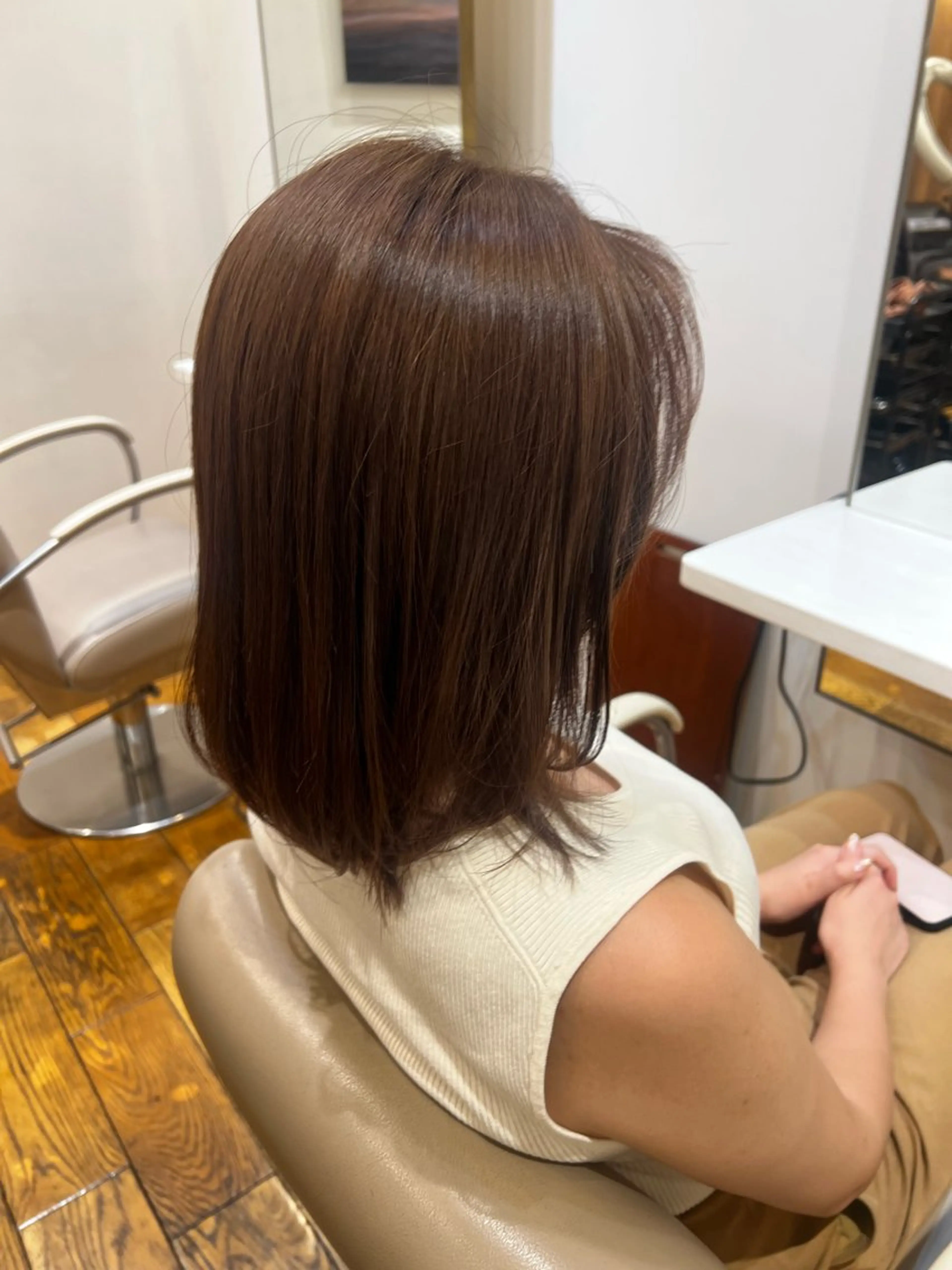 ミディアム カラー ヘアカラー コバヤシ ユメのヘアスタイル