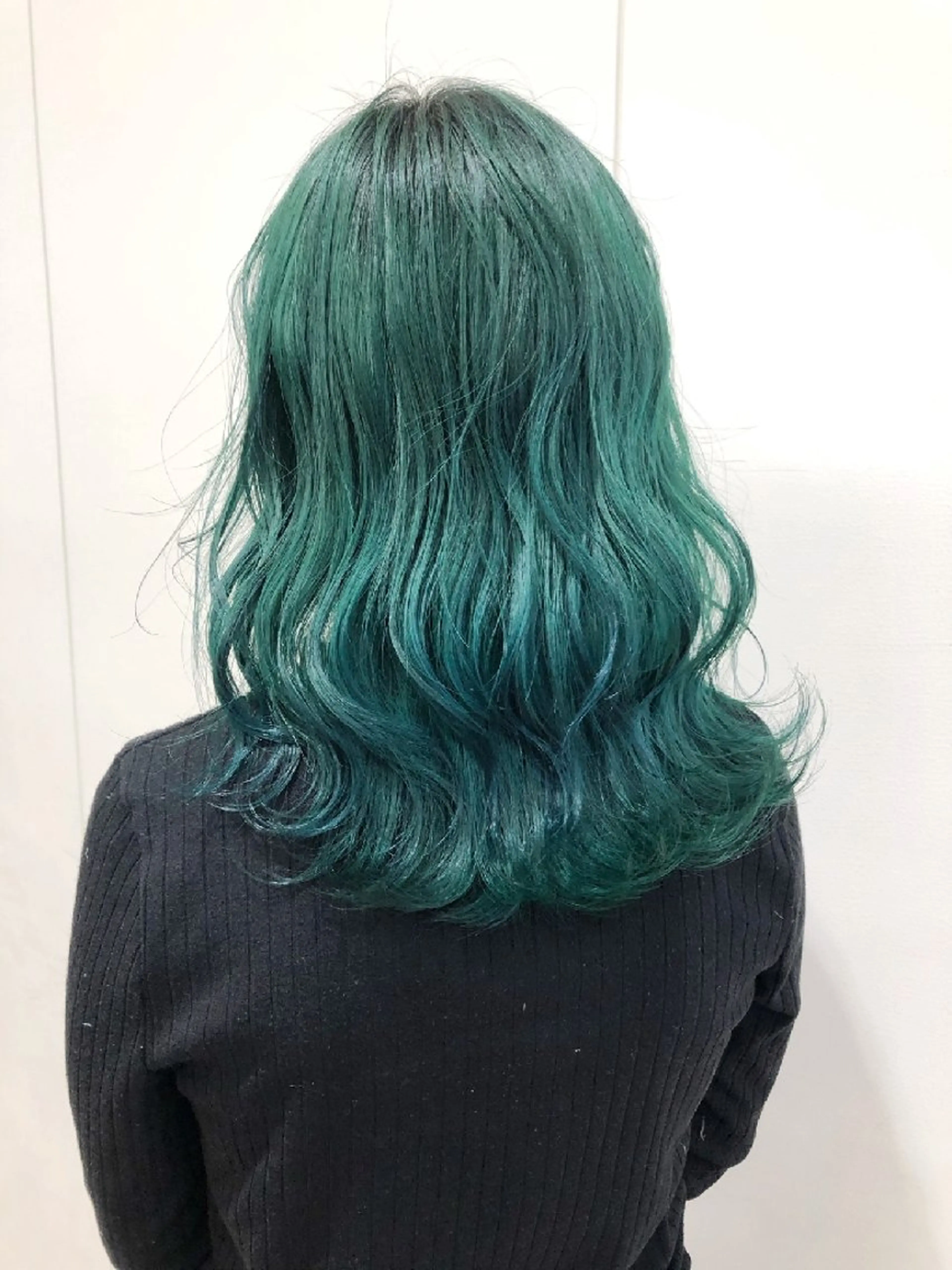 セミロング [MOK京都北白川店 ]黒田蓮音のヘアスタイル