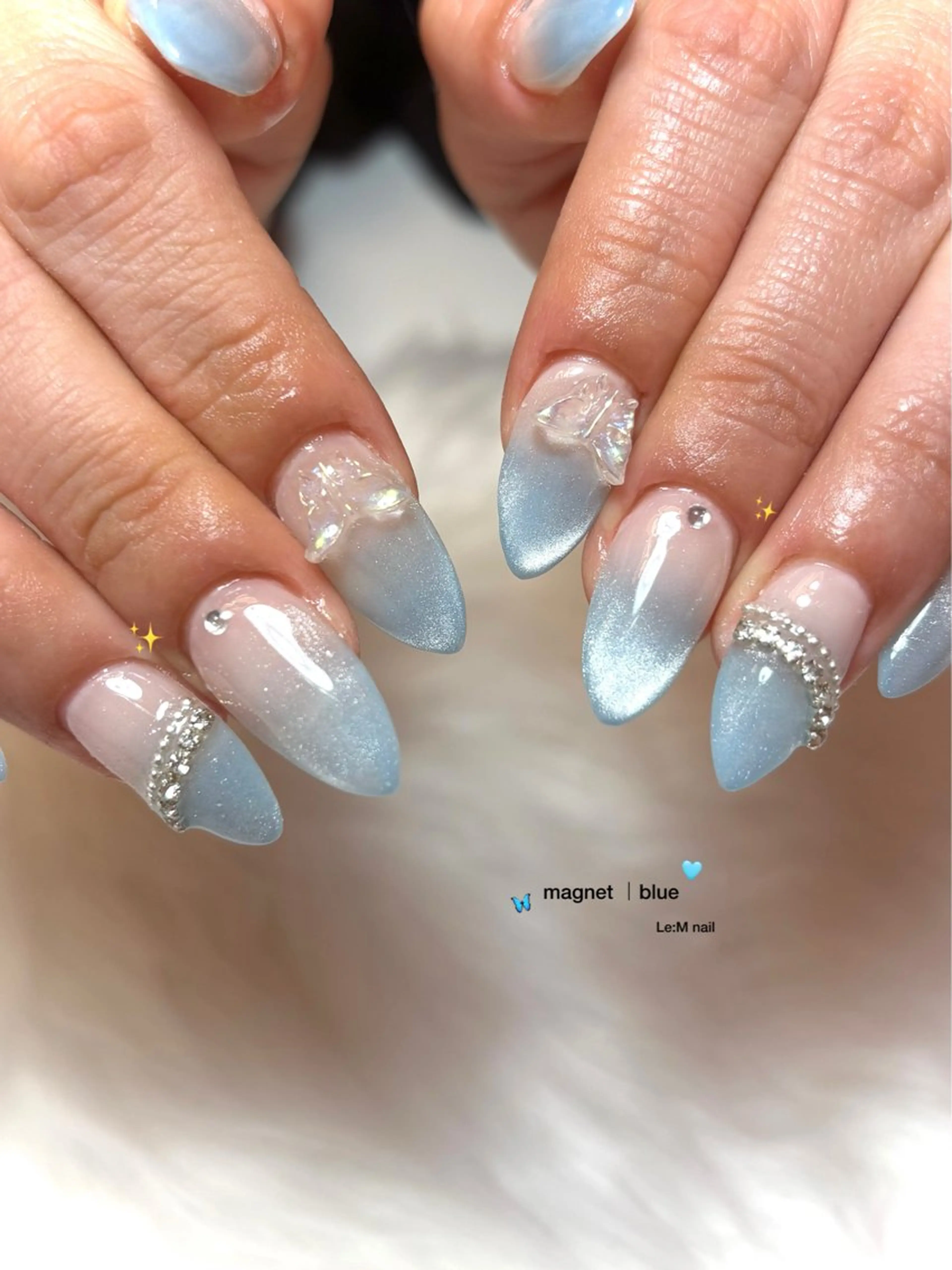 ネイル グラデーション 水色 マグネットネイル ハンドネイル Le:M nail Mikuのネイルデザイン