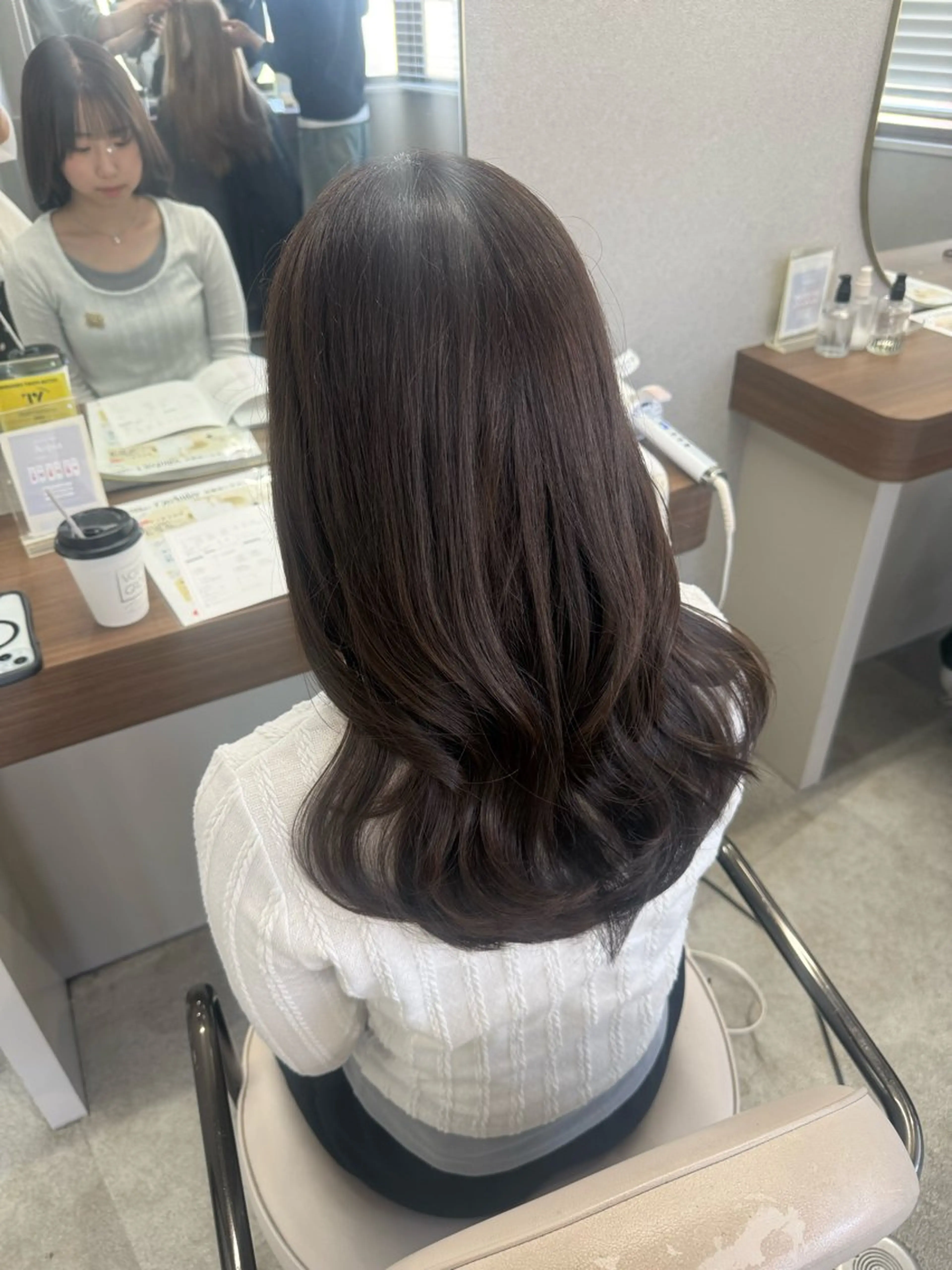 ロング カラー 透明感カラー 韓国風ヘア レイヤーカット カット ヘアカラー トリートメント レイヤーカット /顔周り/和奏︎♪のヘアスタイル