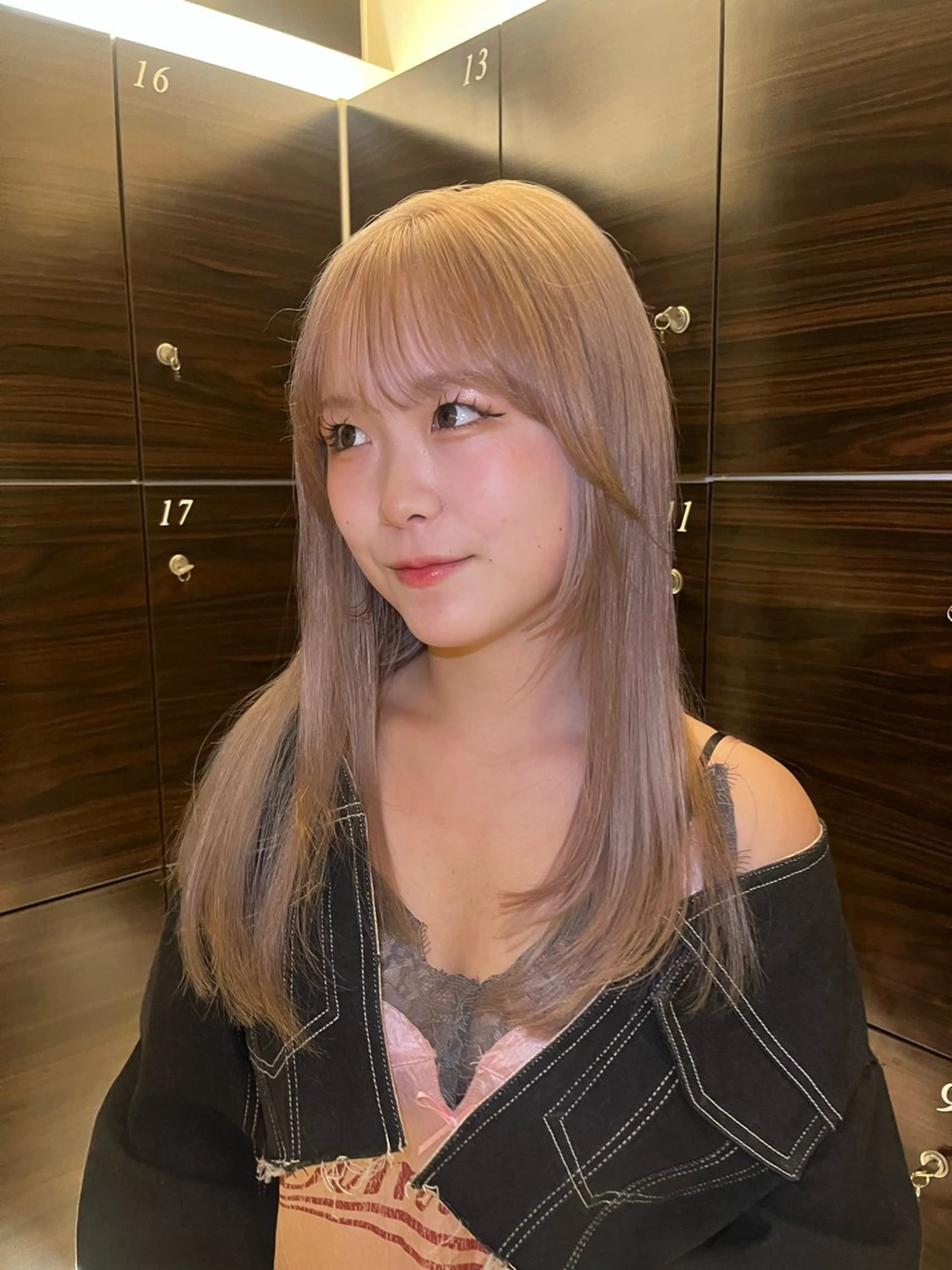 💘学割💘《ケアブリーチカラー》➕《保護TR 》の写真