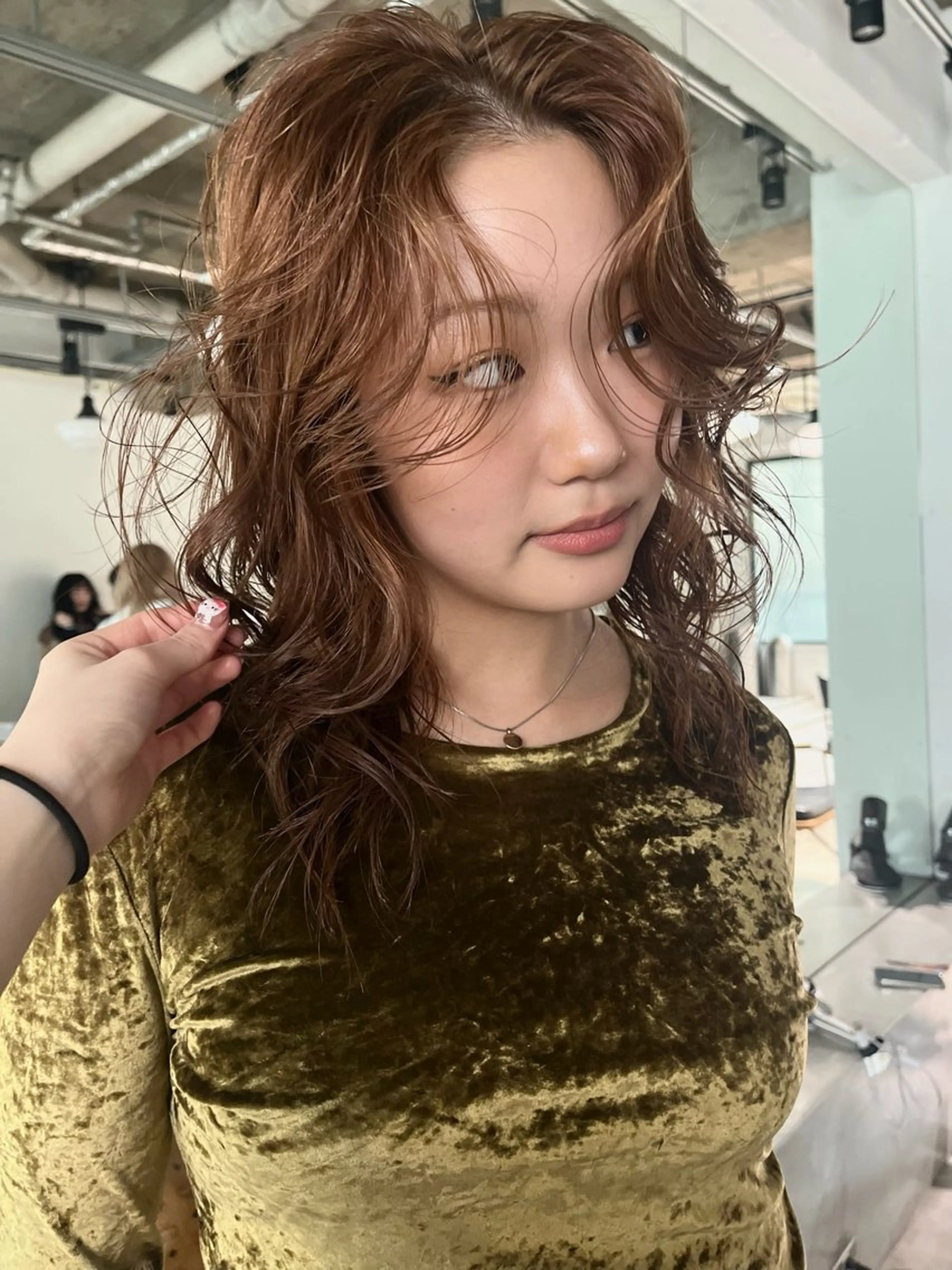 ロング 田中 里奈のヘアスタイル