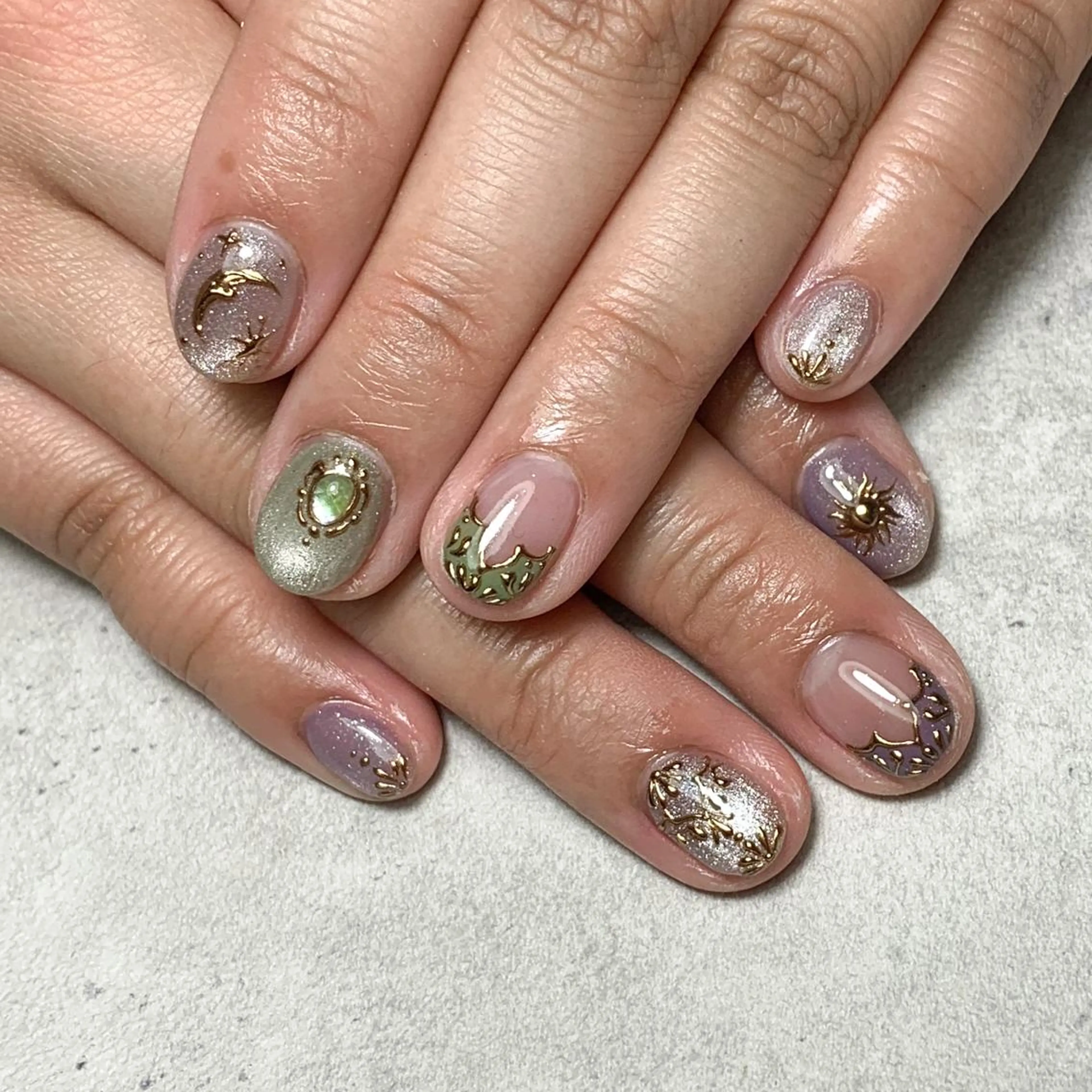 ネイル ハンドネイル FIORITURA aiのネイルデザイン