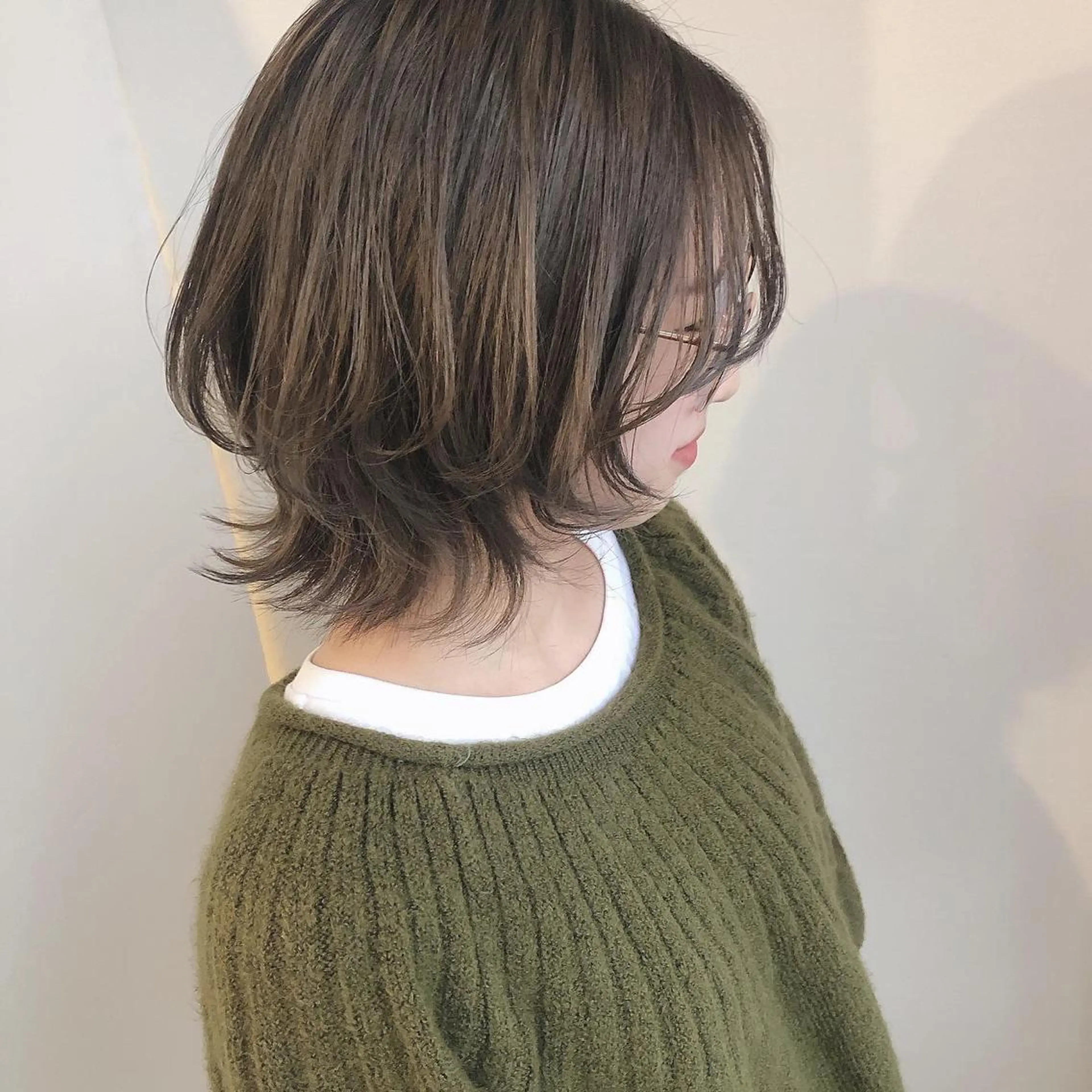 ショート カラー グレージュ ショートヘア ウルフカット カラーパティシエ facce🌼ikoのヘアスタイル