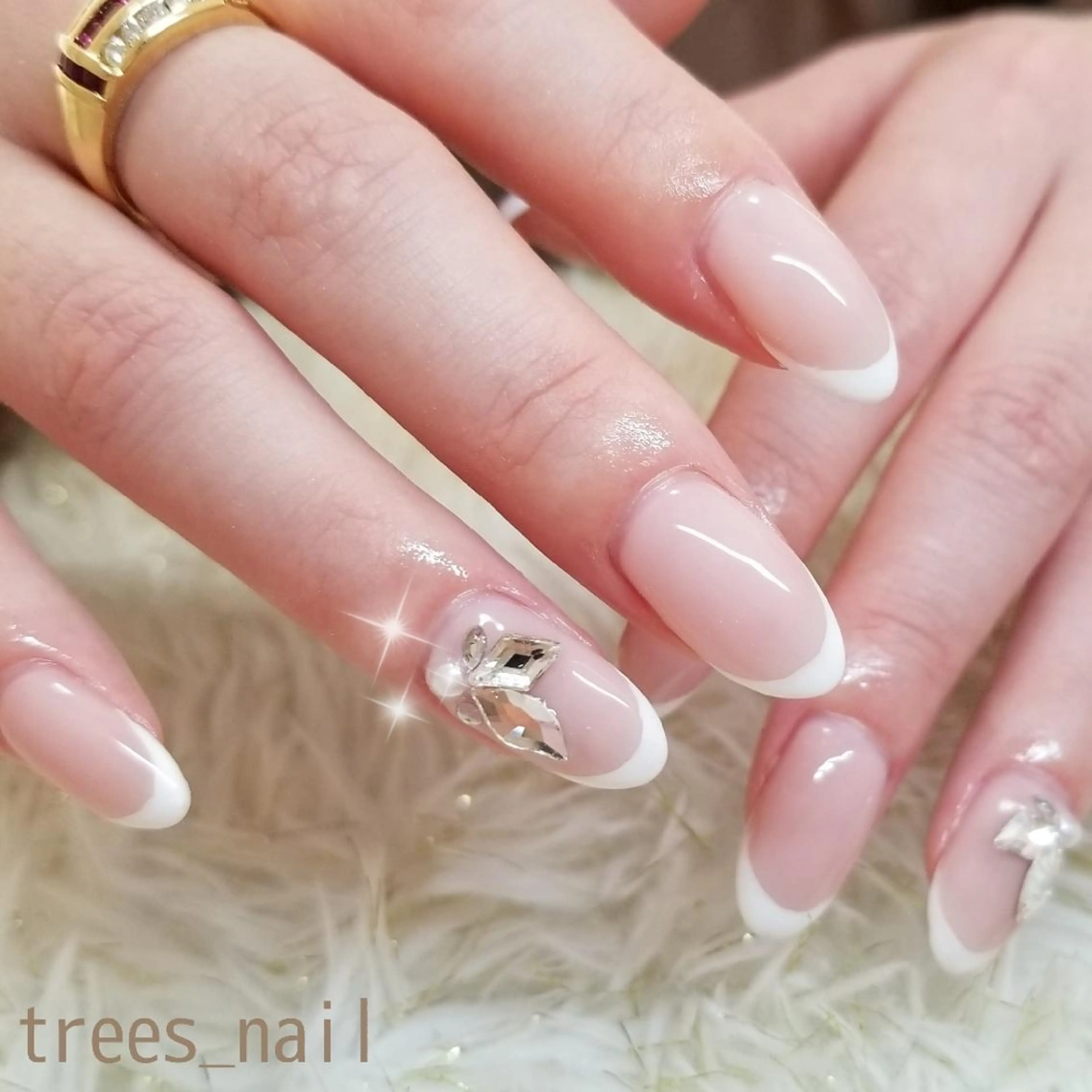ネイル フレンチネイル ハンドネイル フットネイル trees_ nailのネイルデザイン