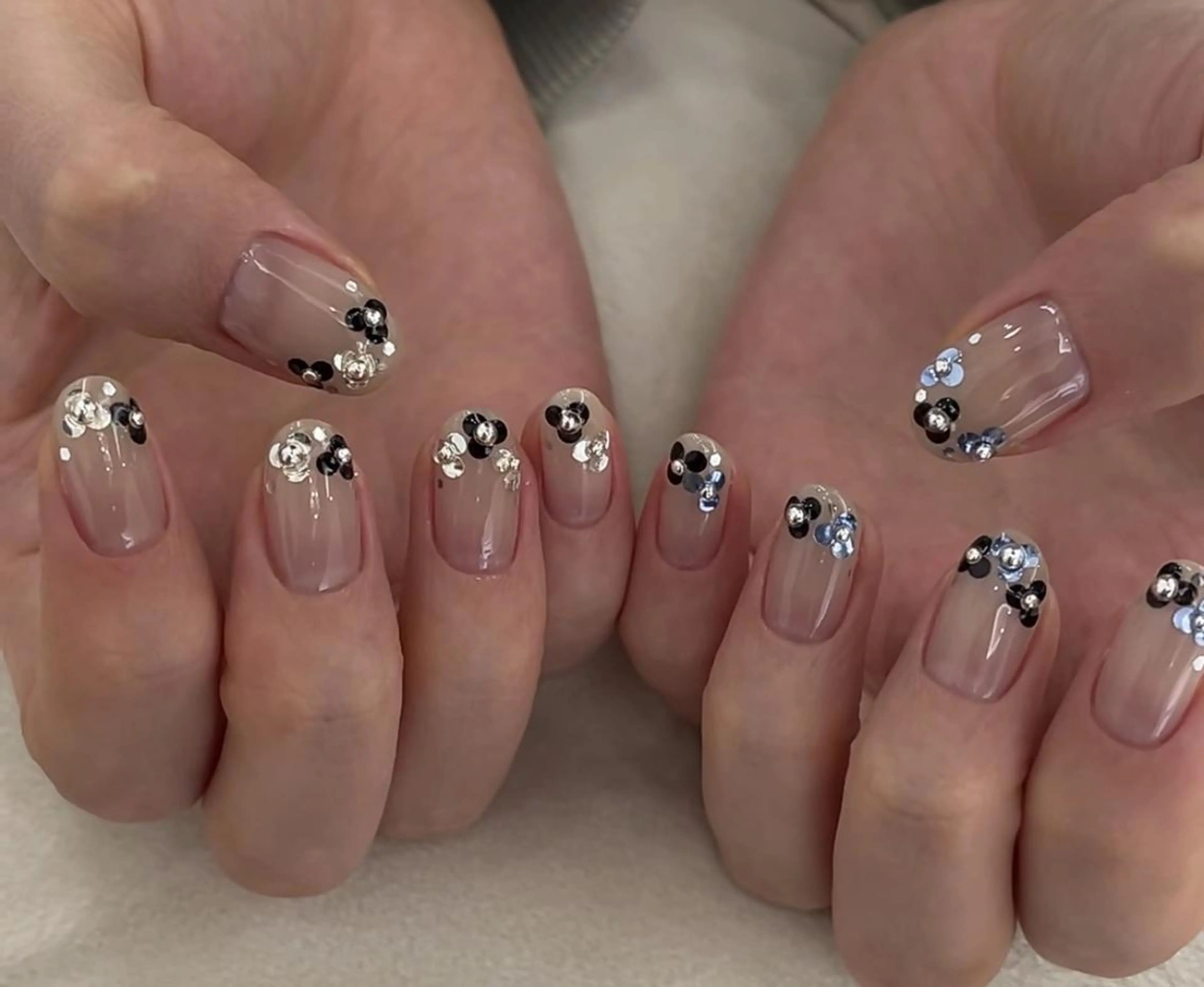 ネイル ハンドネイル ハンドケア 🍑 momo_nailのネイルデザイン