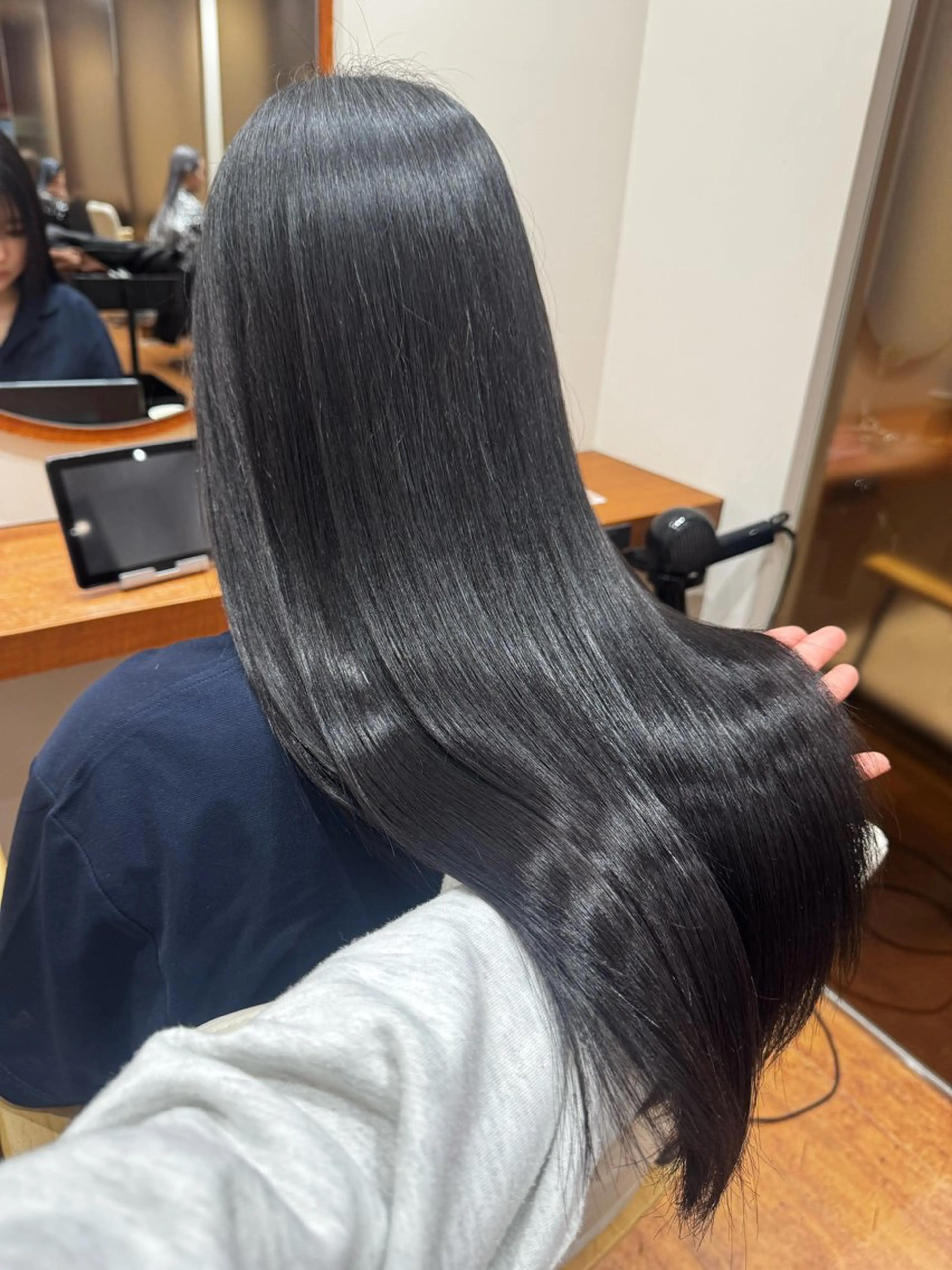 ロング カラー カット 縮毛矯正 トリートメント ボブ美容師💛 AYUMIのヘアスタイル