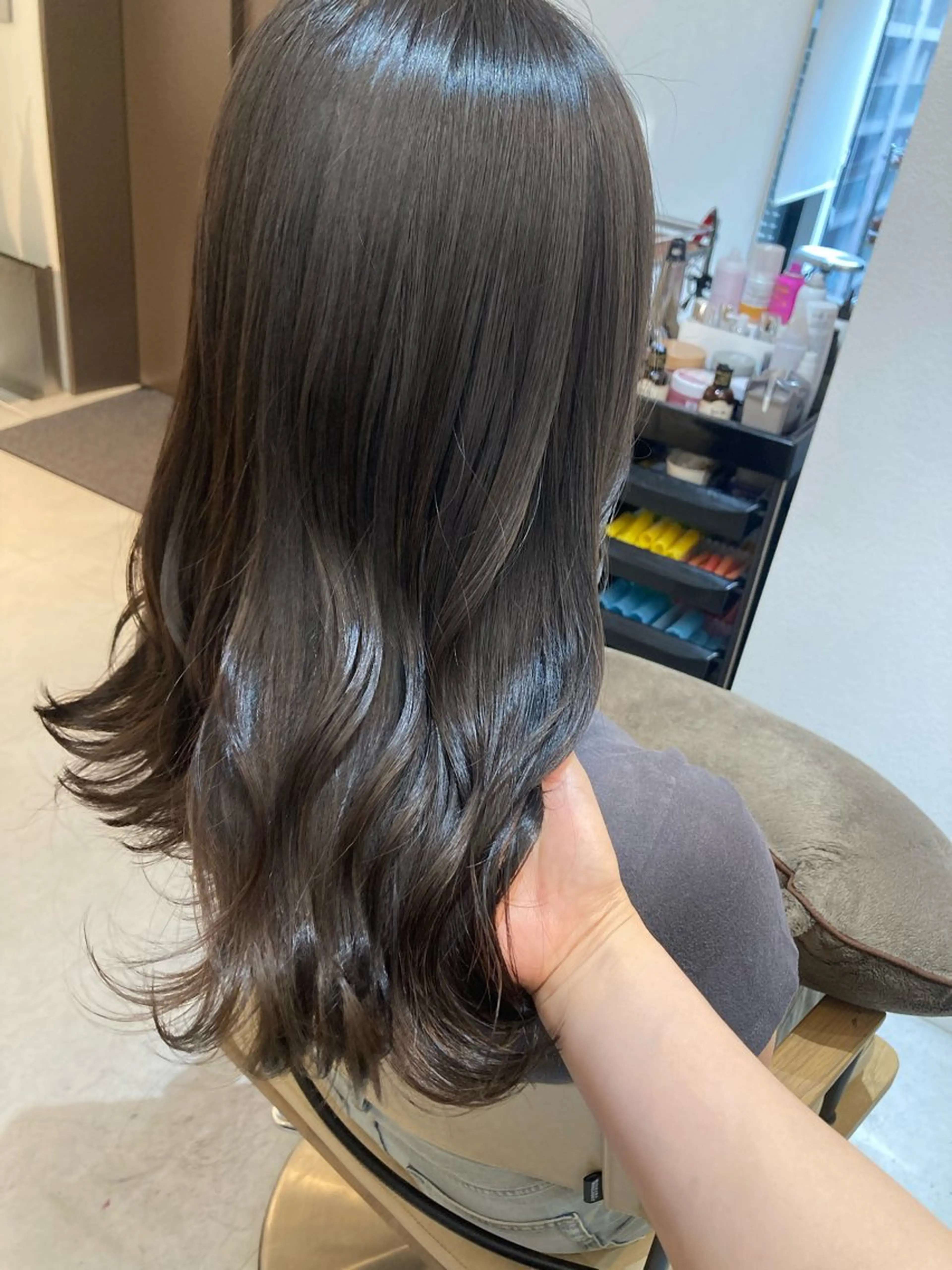 セミロング カット ヘアカラー トリートメント ✨色持ちの良い艶 カラー✨蟹江真世のヘアスタイル