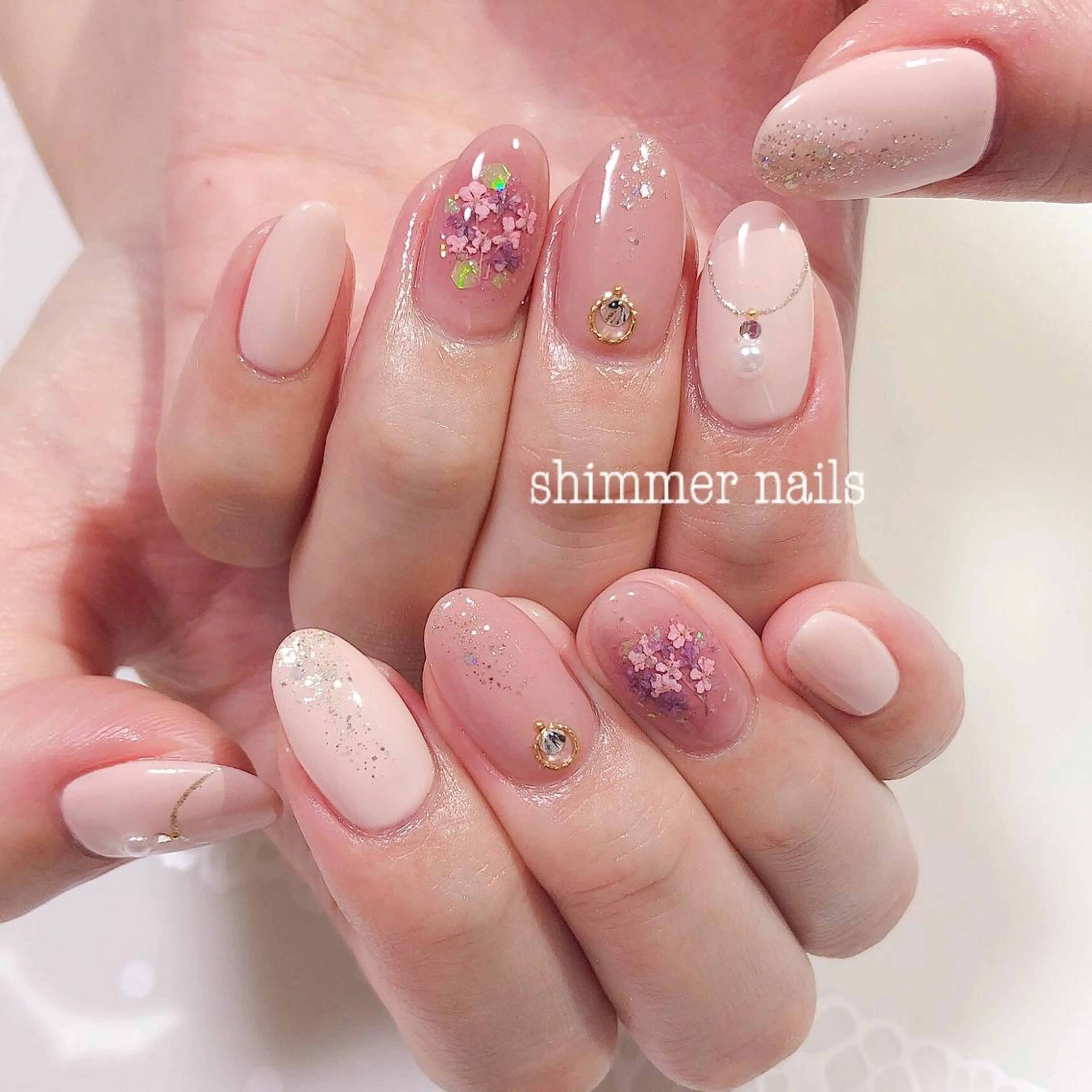 ネイル shimmer nailsのネイルデザイン