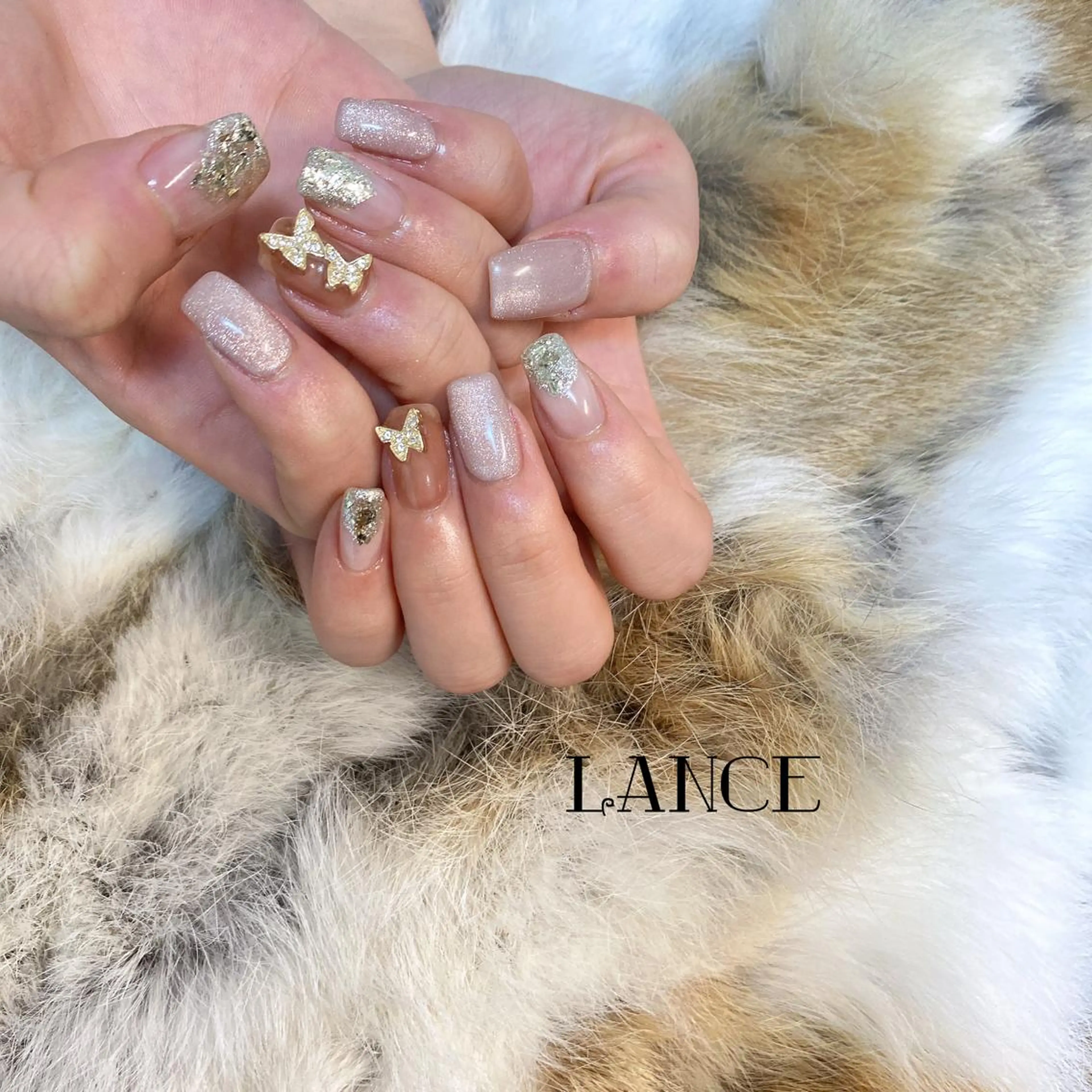 ミディアム ハンドネイル Lance nailのネイルデザイン