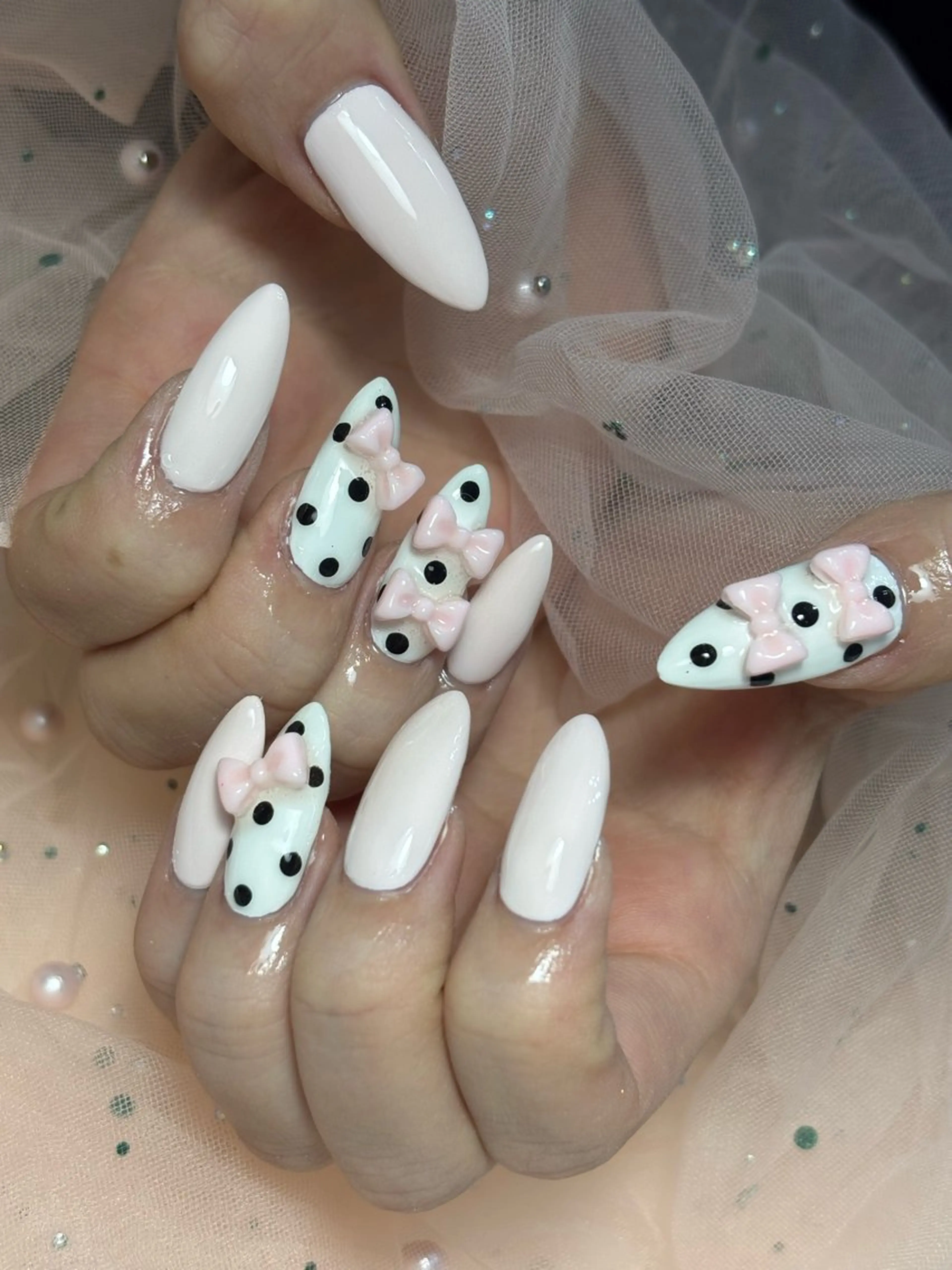 ネイル ハンドネイル フットネイル ✴︎ Delightのネイルデザイン