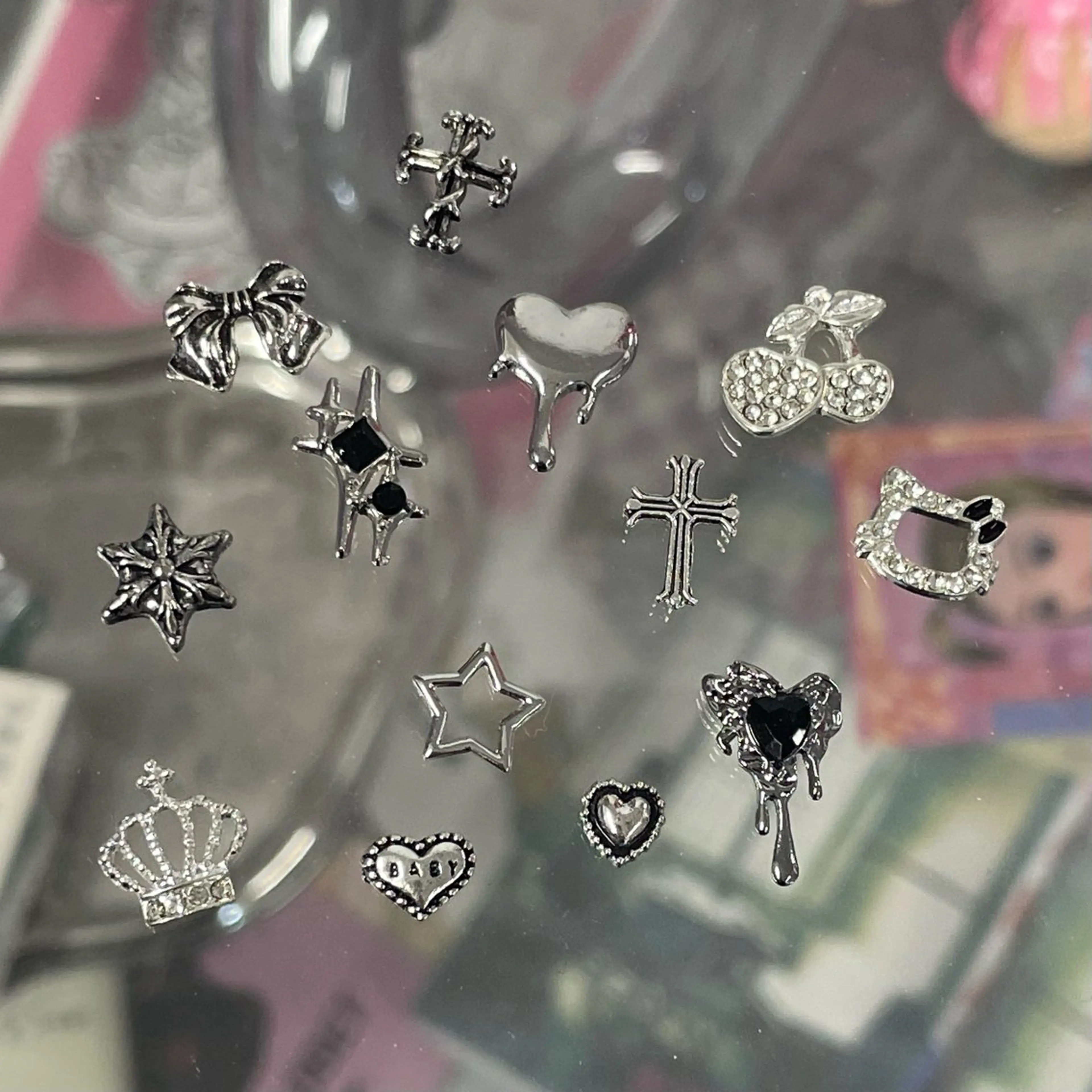 ネイル シルバー SEIRA ᯓ★mavieのネイルデザイン