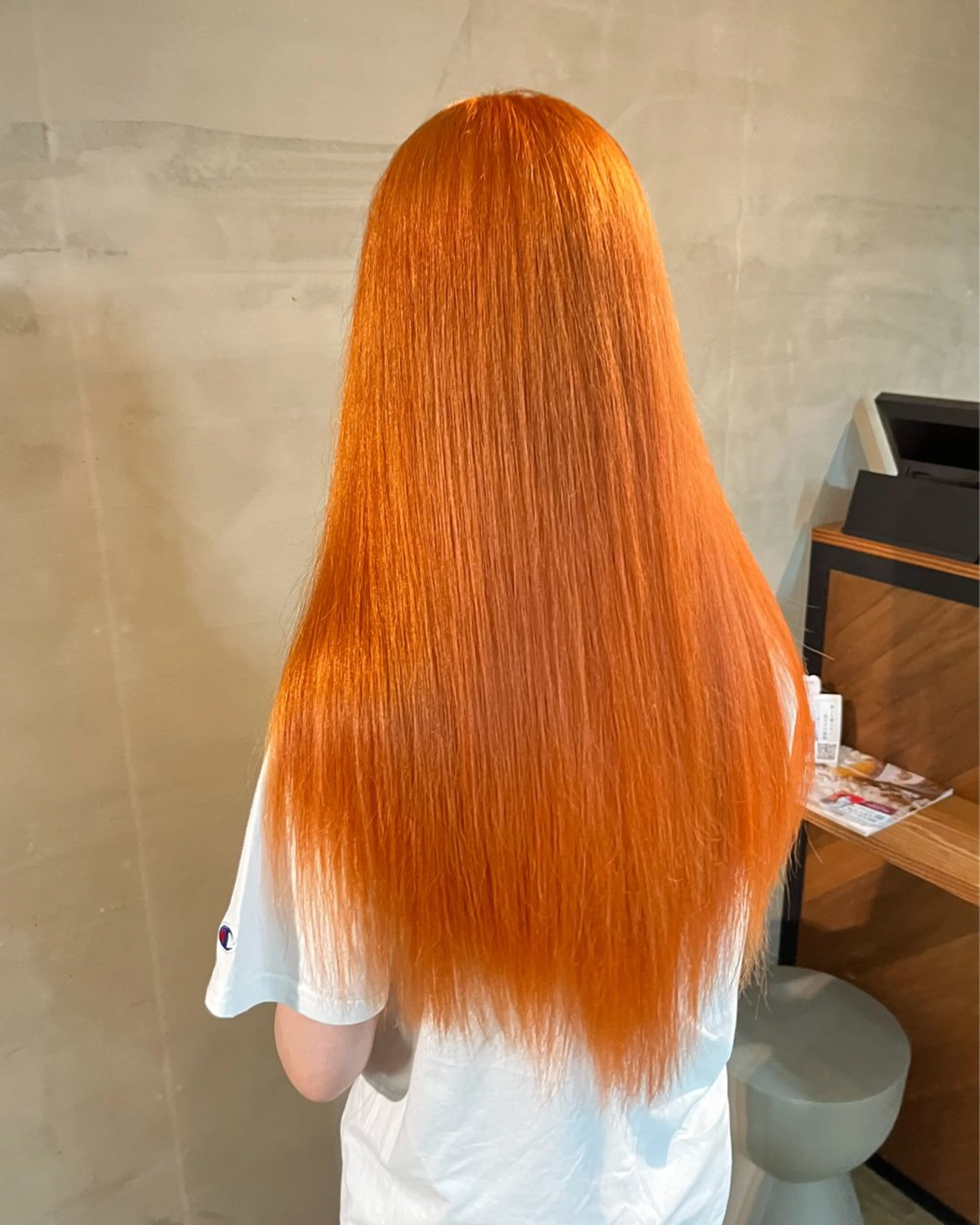 カラー 石江 奈琉のヘアスタイル