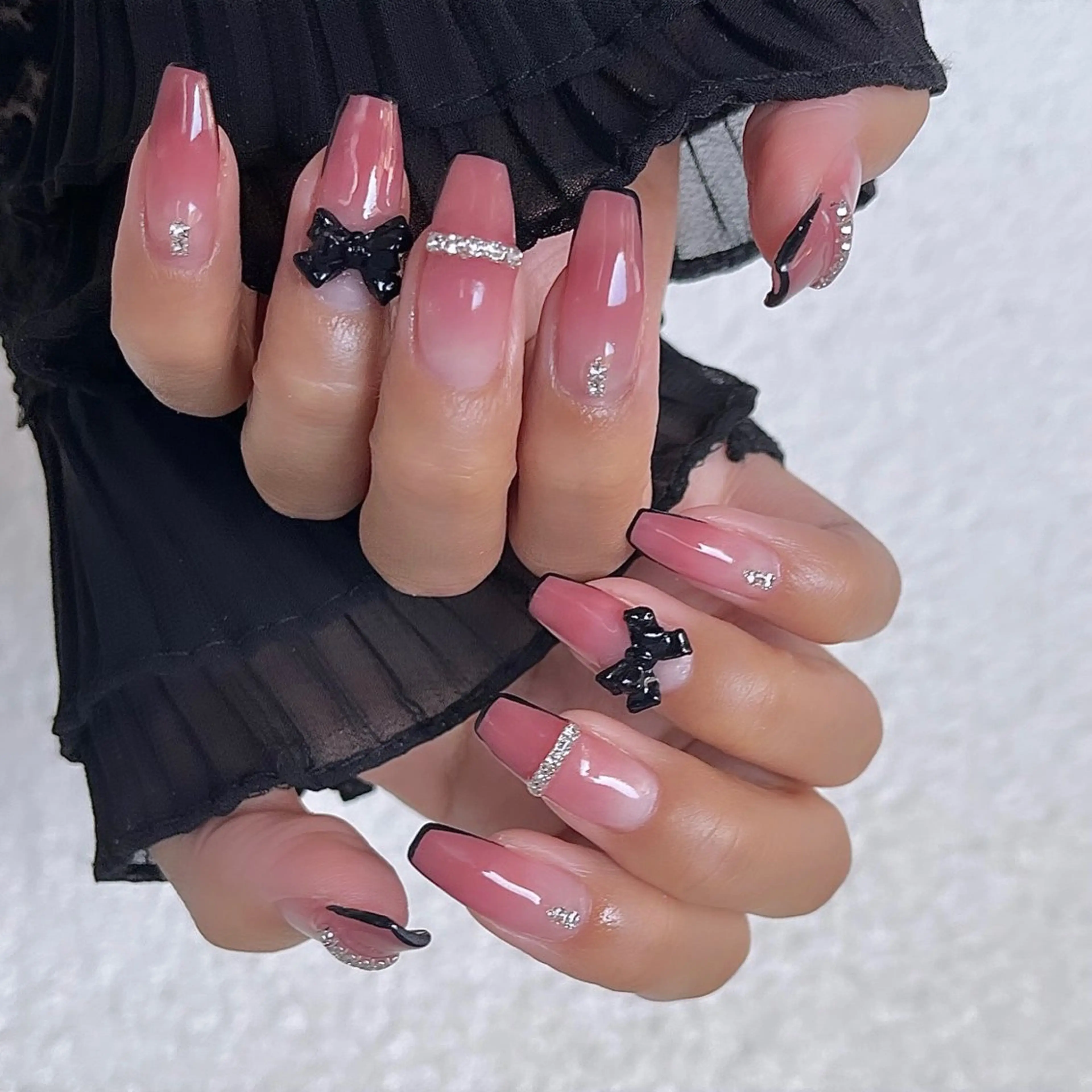 ネイル ハンドネイル フットネイル Nailsalon Fave/Rinaのネイルデザイン