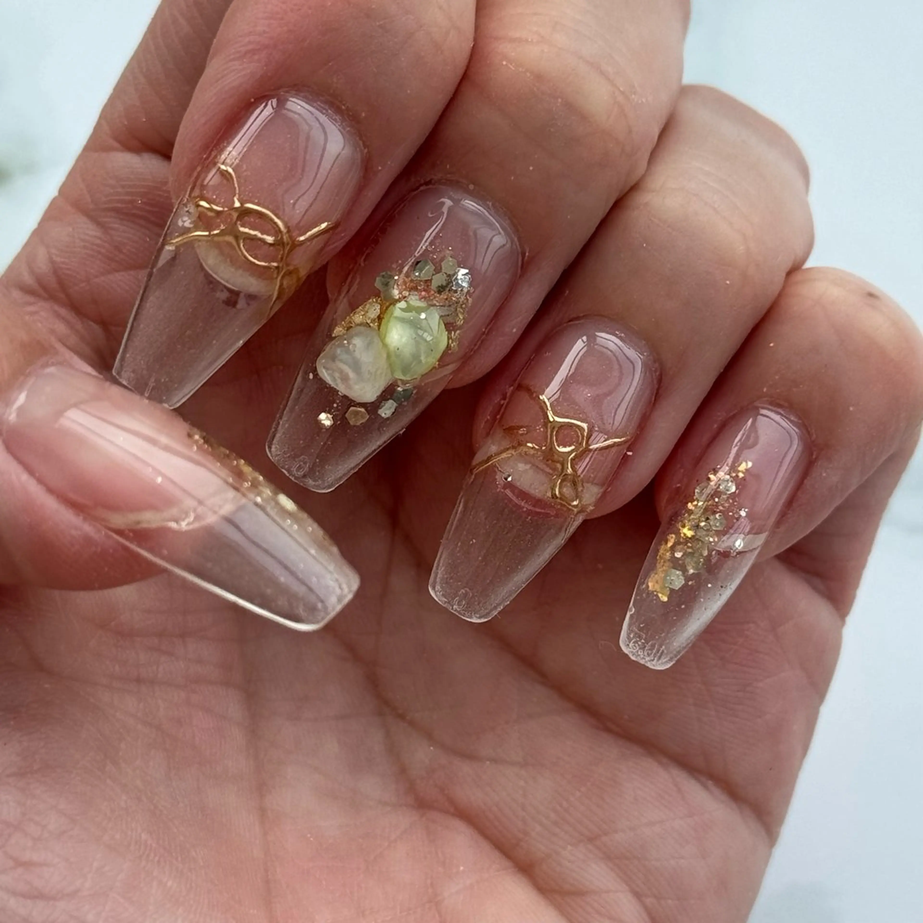 ネイル ハンドネイル salon Hush Hushのネイルデザイン