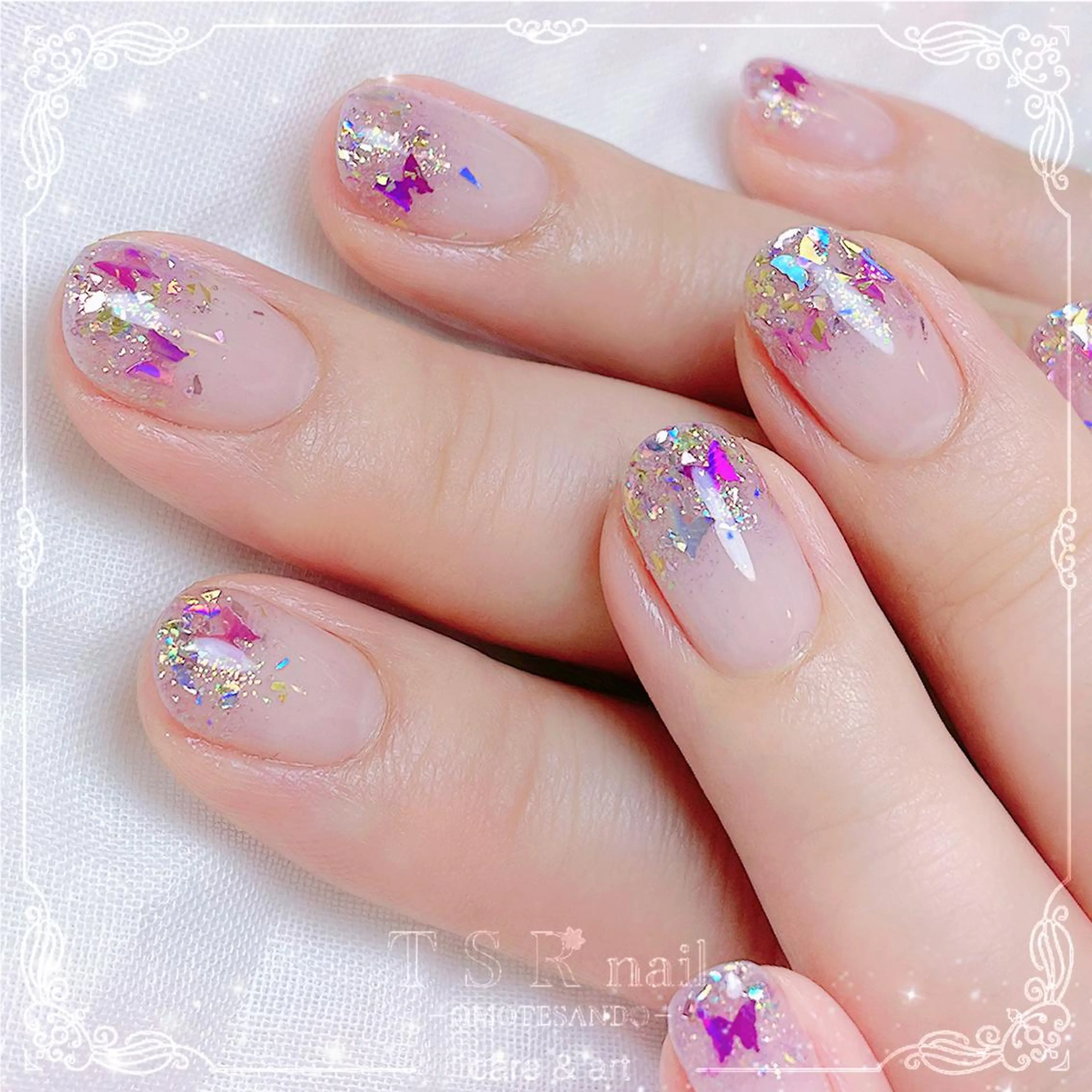 ネイル ジェルネイル ラメ(グリッター) パラジェル 爪咲 りり花のネイルデザイン