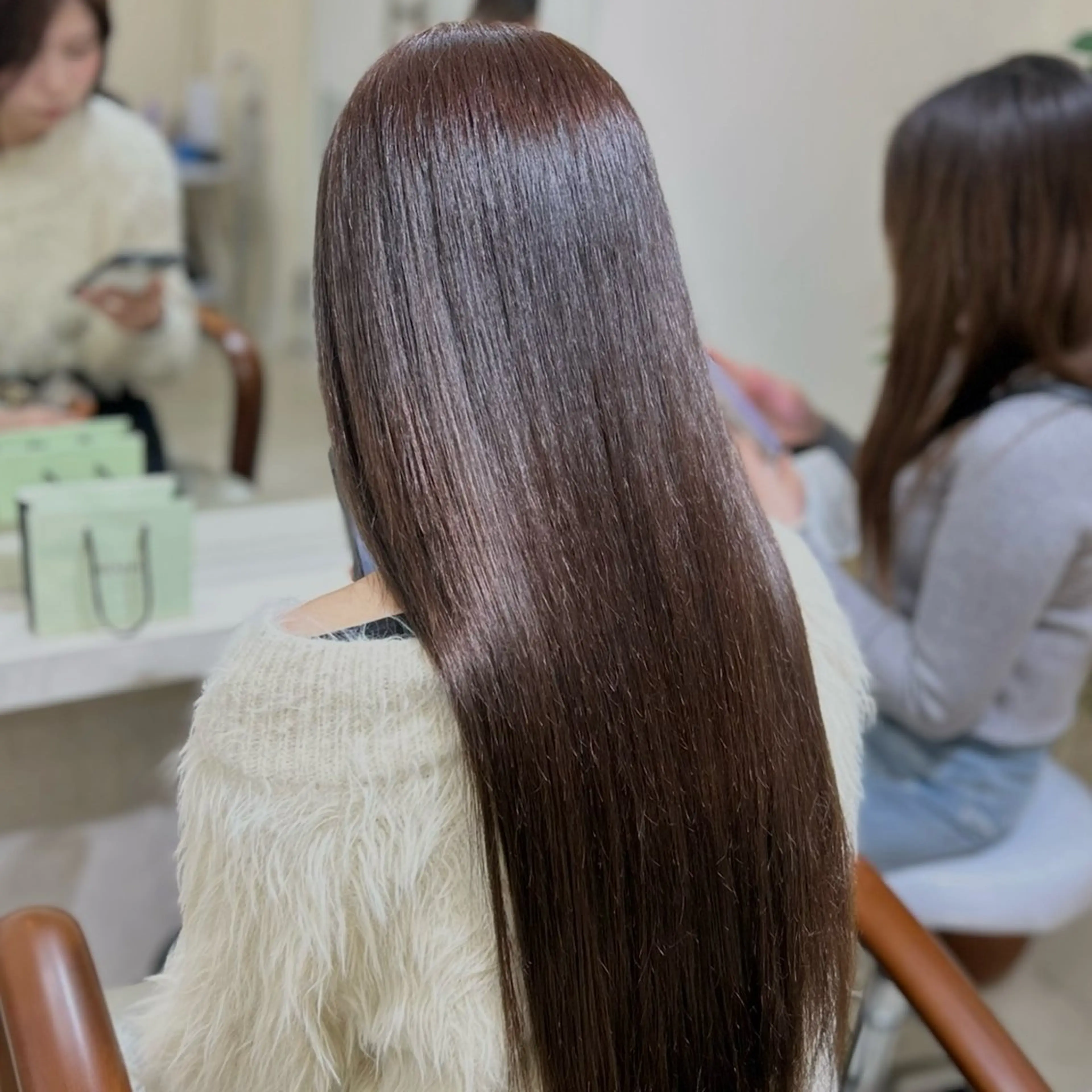 ロング ヘアカラー トリートメント 🤍爆モテハイトーン 🤍ブリーチ特化🤍のヘアスタイル
