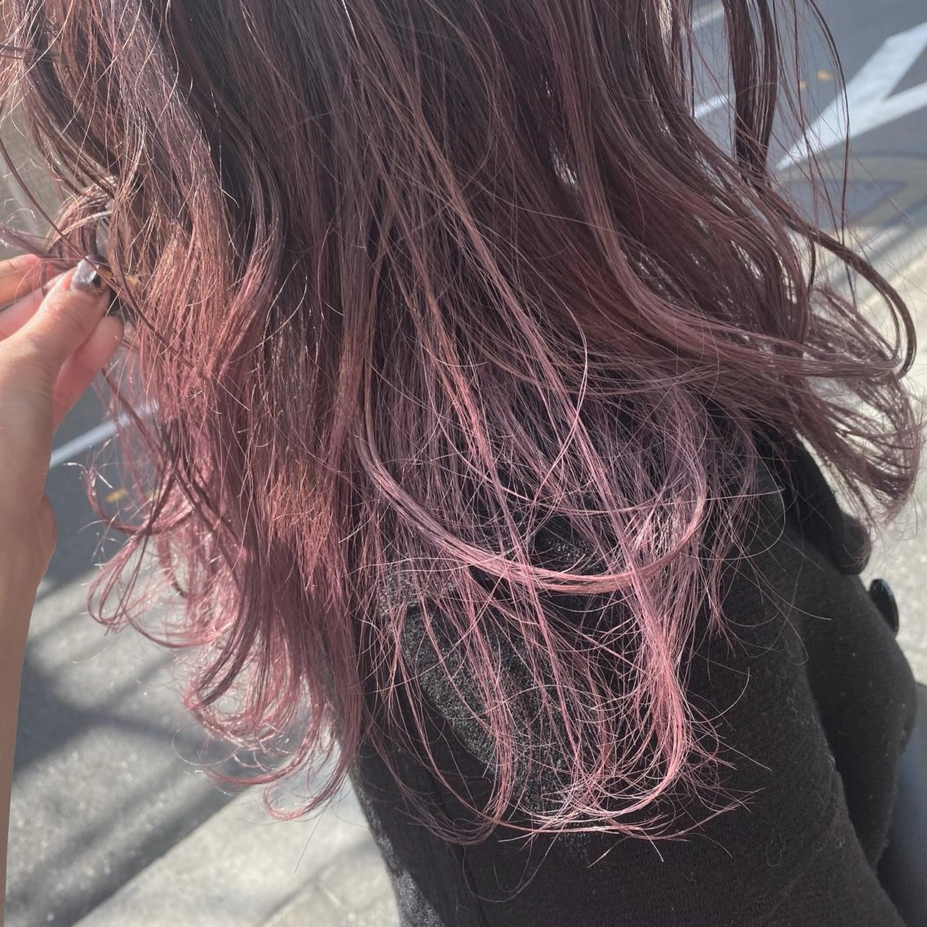 セミロング カラー カット ヘアカラー トリートメント 荒川 ひなの 新川崎のヘアスタイル