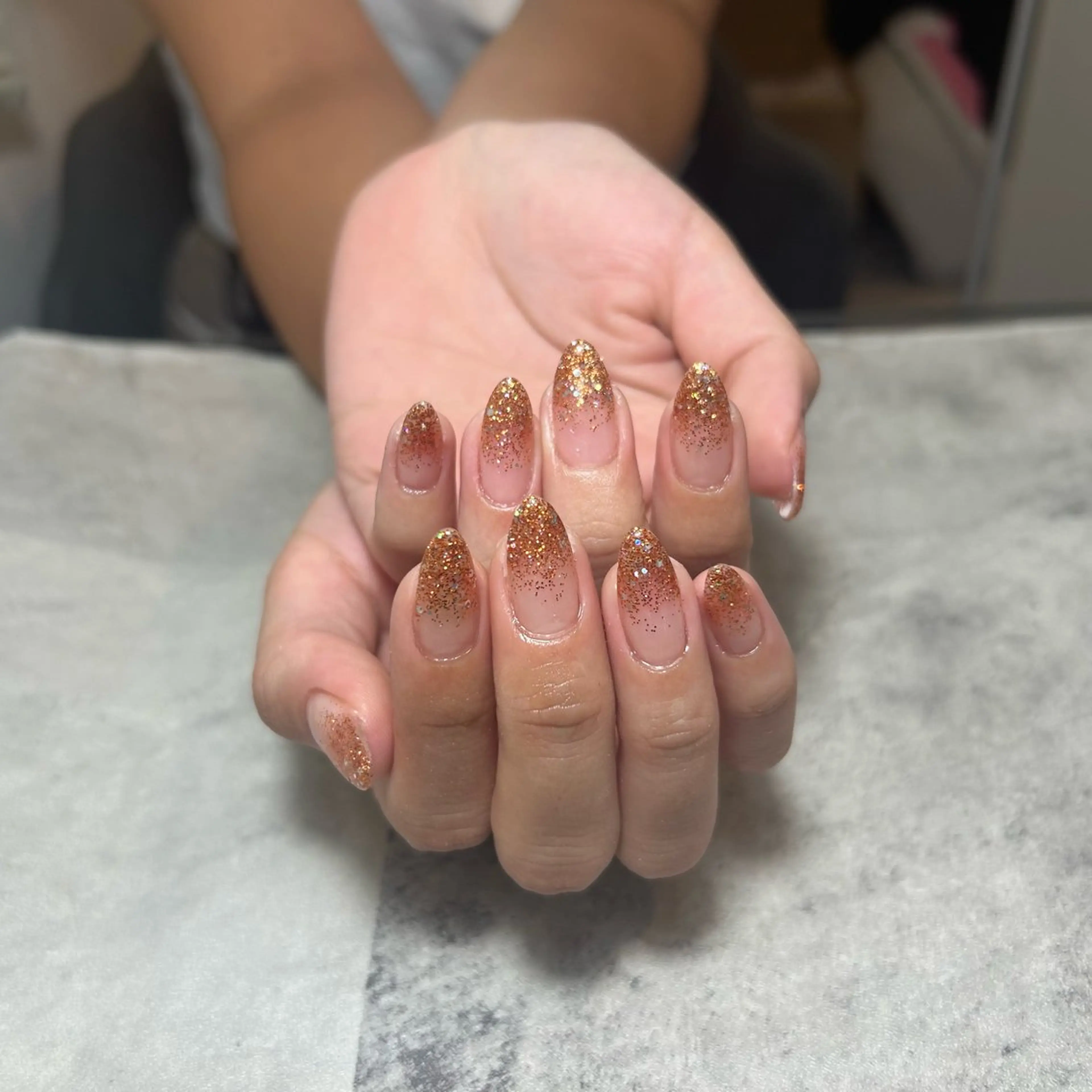 ⭐︎2回目以降の方⭐︎ワンカラー/ラメグラデーション（オフ込み）の写真