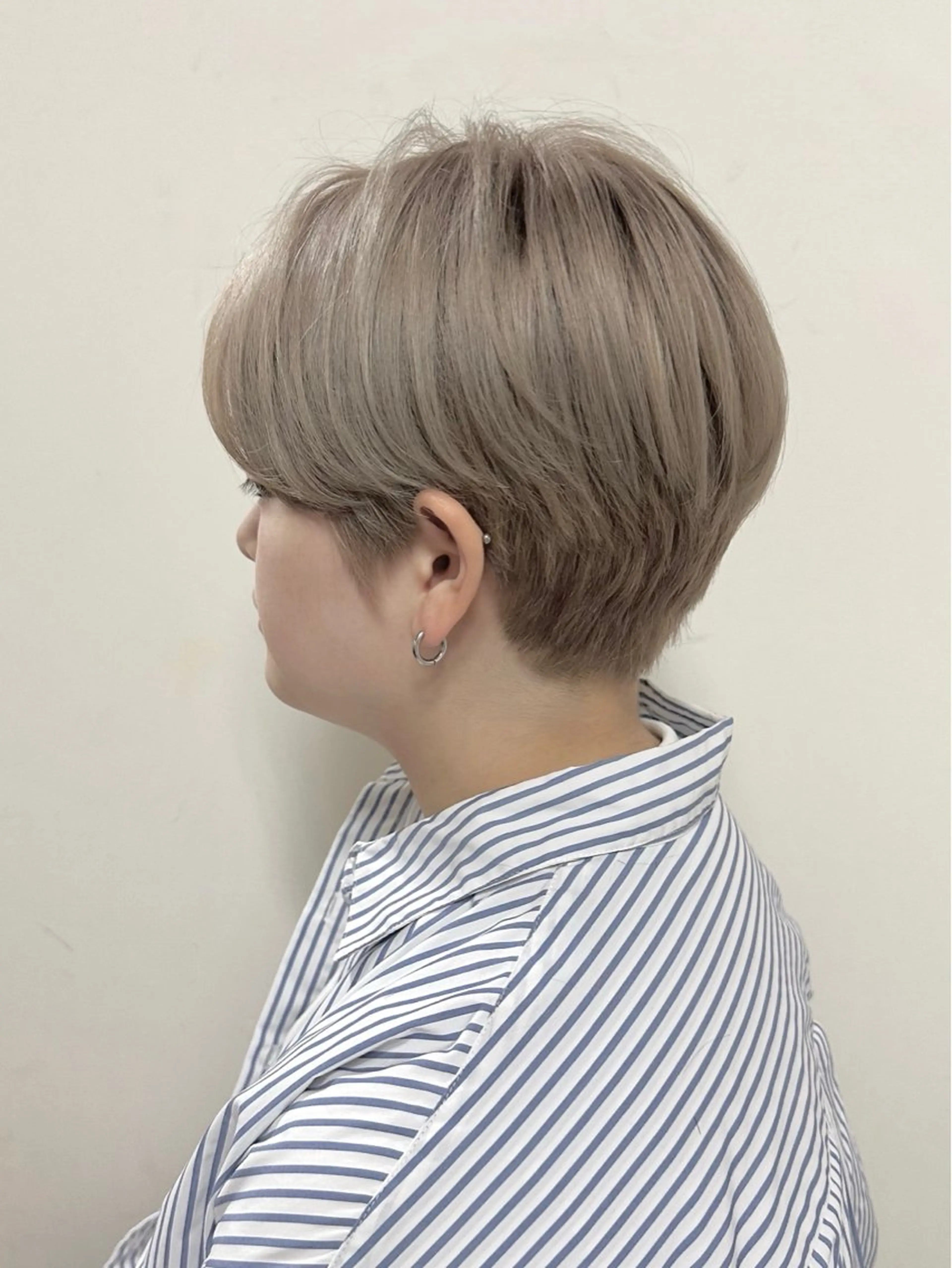 ショート カラー 中原 祥太のヘアスタイル