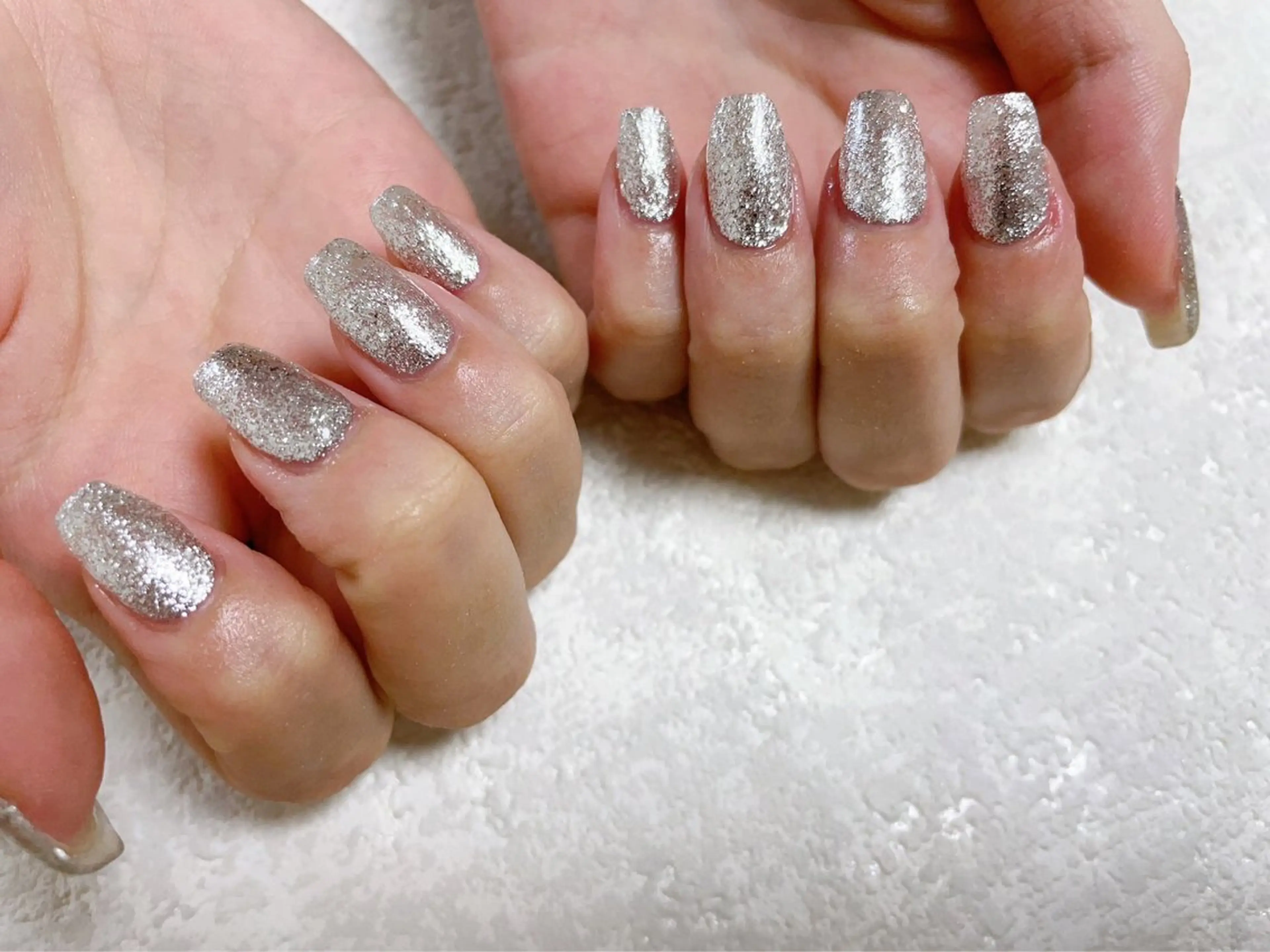 ネイル オーロラネイル フラワーネイル フットネイル フレンチネイル ジェルネイル ハンドネイル mogunail &blowのネイルデザイン