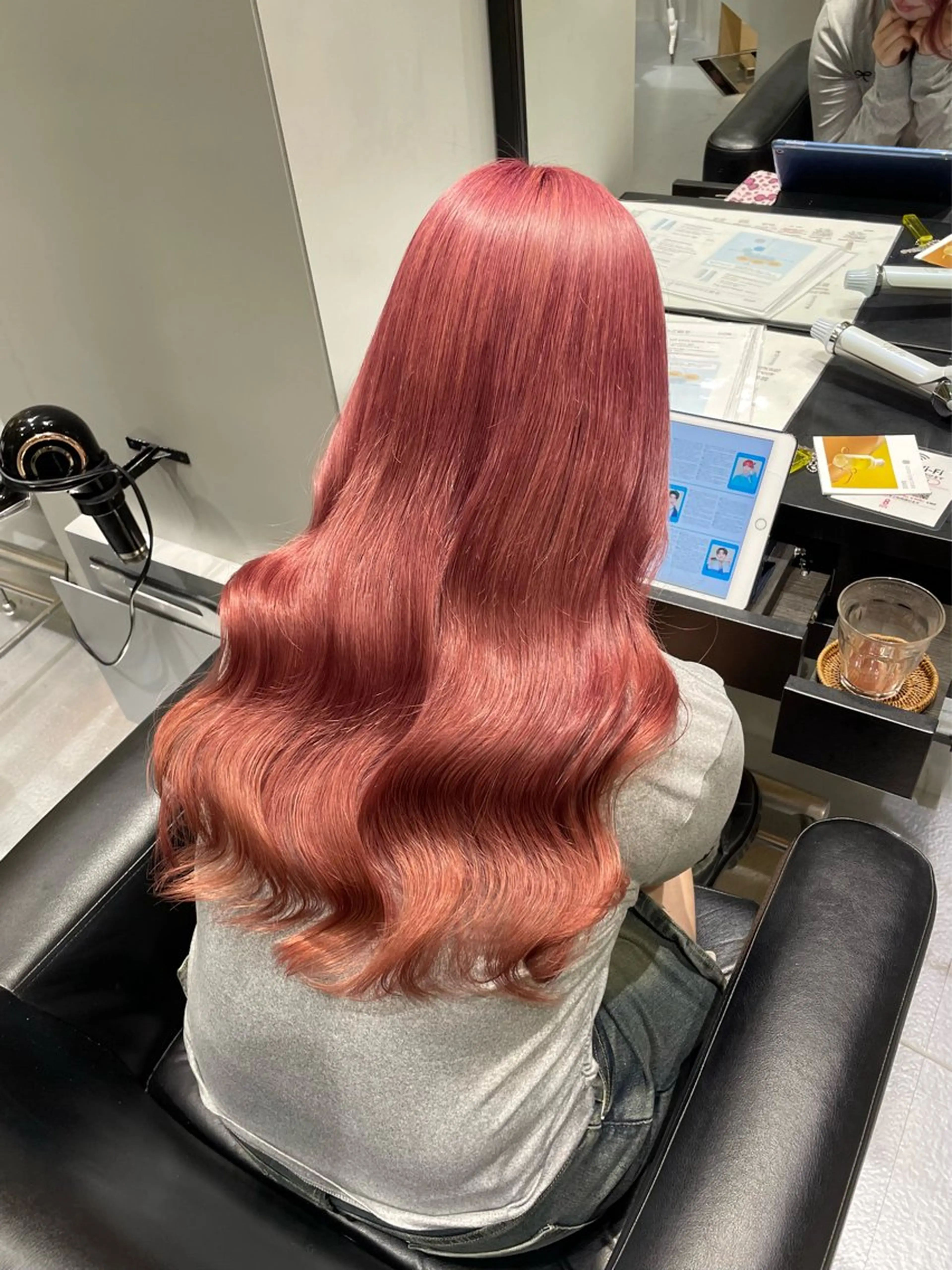 ロング カラー ブリーチ ロング 8HAIR / MAYUのヘアスタイル