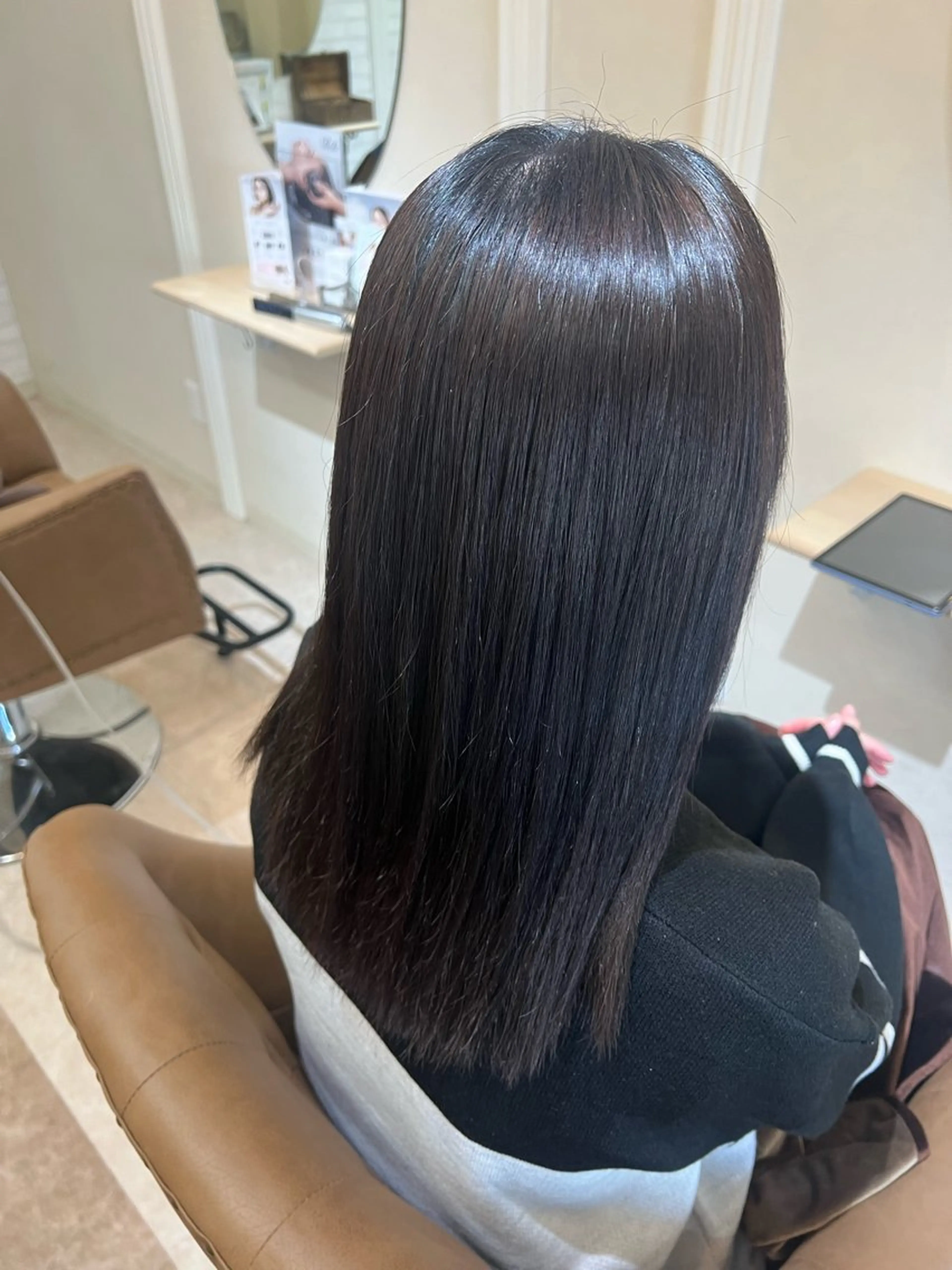 セミロング 縮毛矯正 縮毛矯正 ヘアケアソムリエ MIKUのヘアスタイル