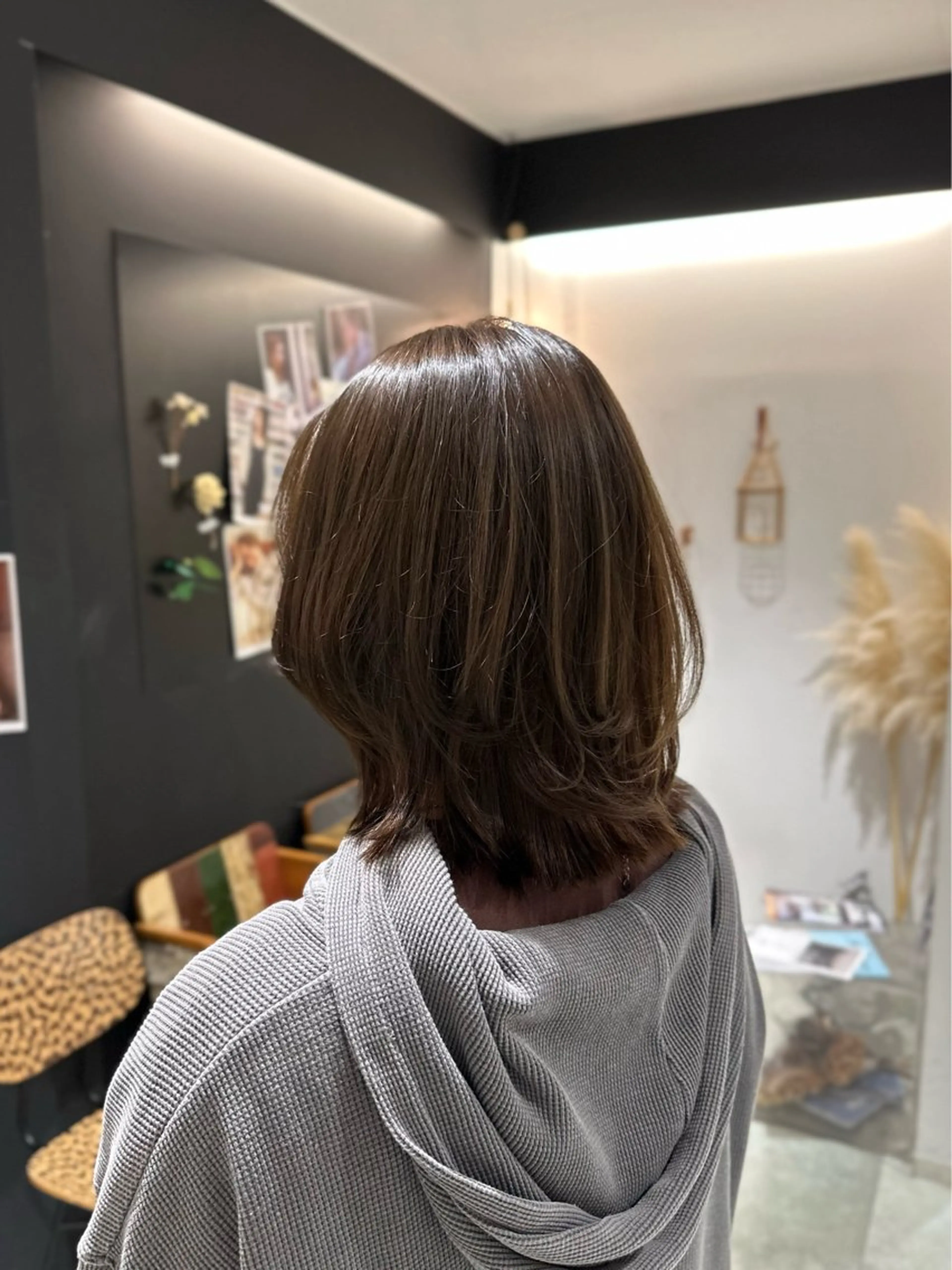 ミディアム カット ヘアカラー 🦩Suzuki Kokoro🦩のヘアスタイル