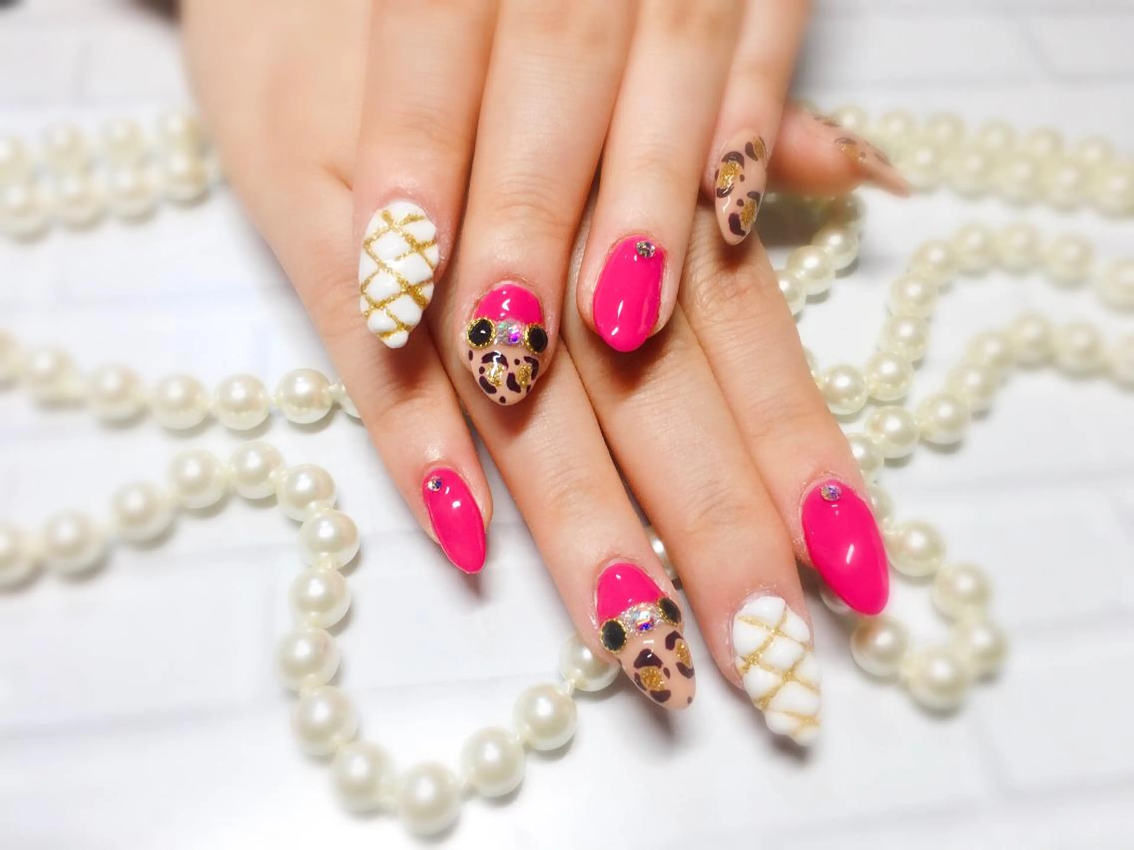 ネイル ハンドネイル フットネイル ハンドケア ネイルサロン HARRYS所属・ネイル･脱毛サロン HARRYSのエステ・リラクイメージ