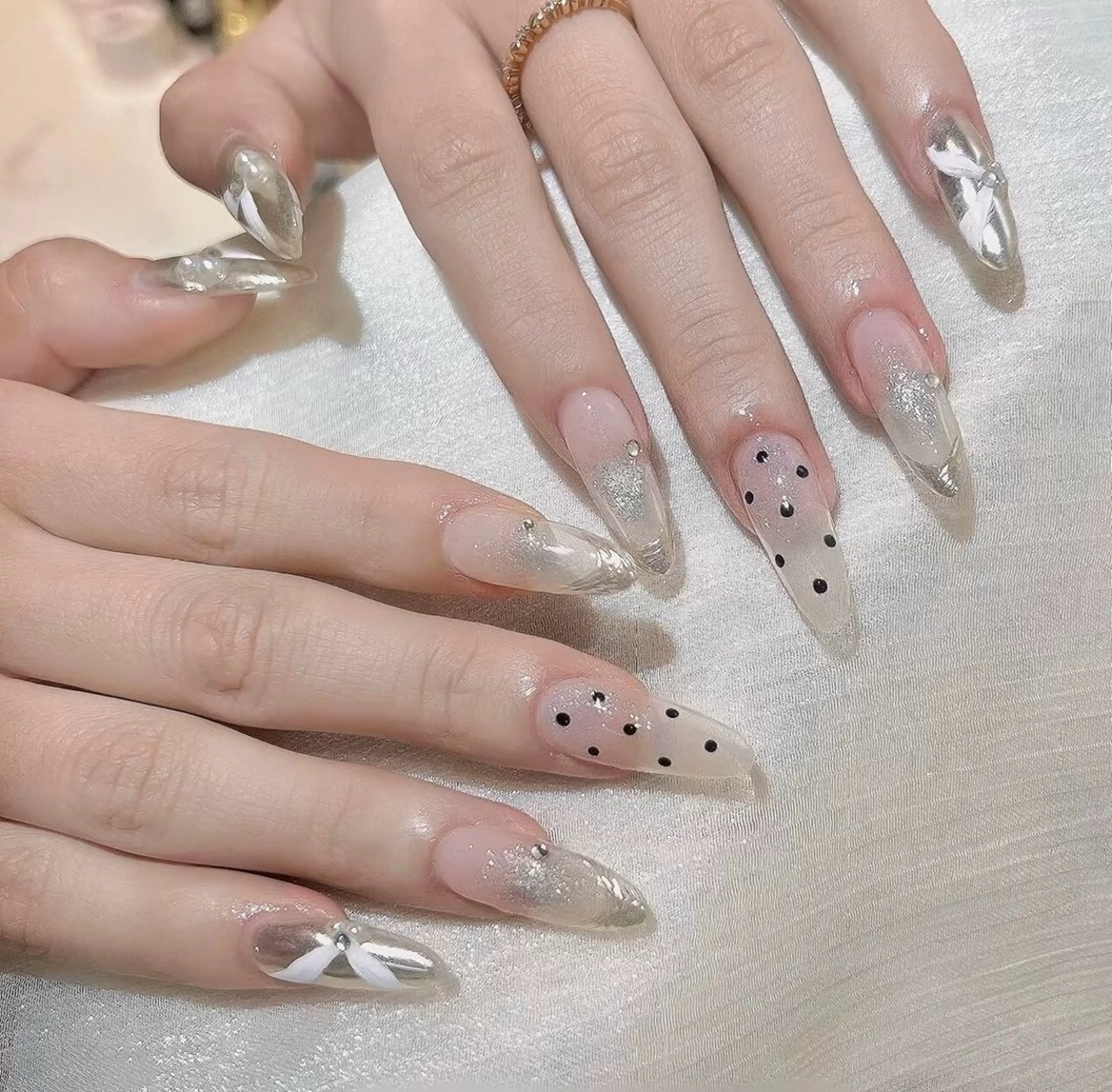 ネイル チークネイル 長さ出し フレンチネイル ガーリー 韓国ネイル sun nail池袋 モデル募集のネイルデザイン