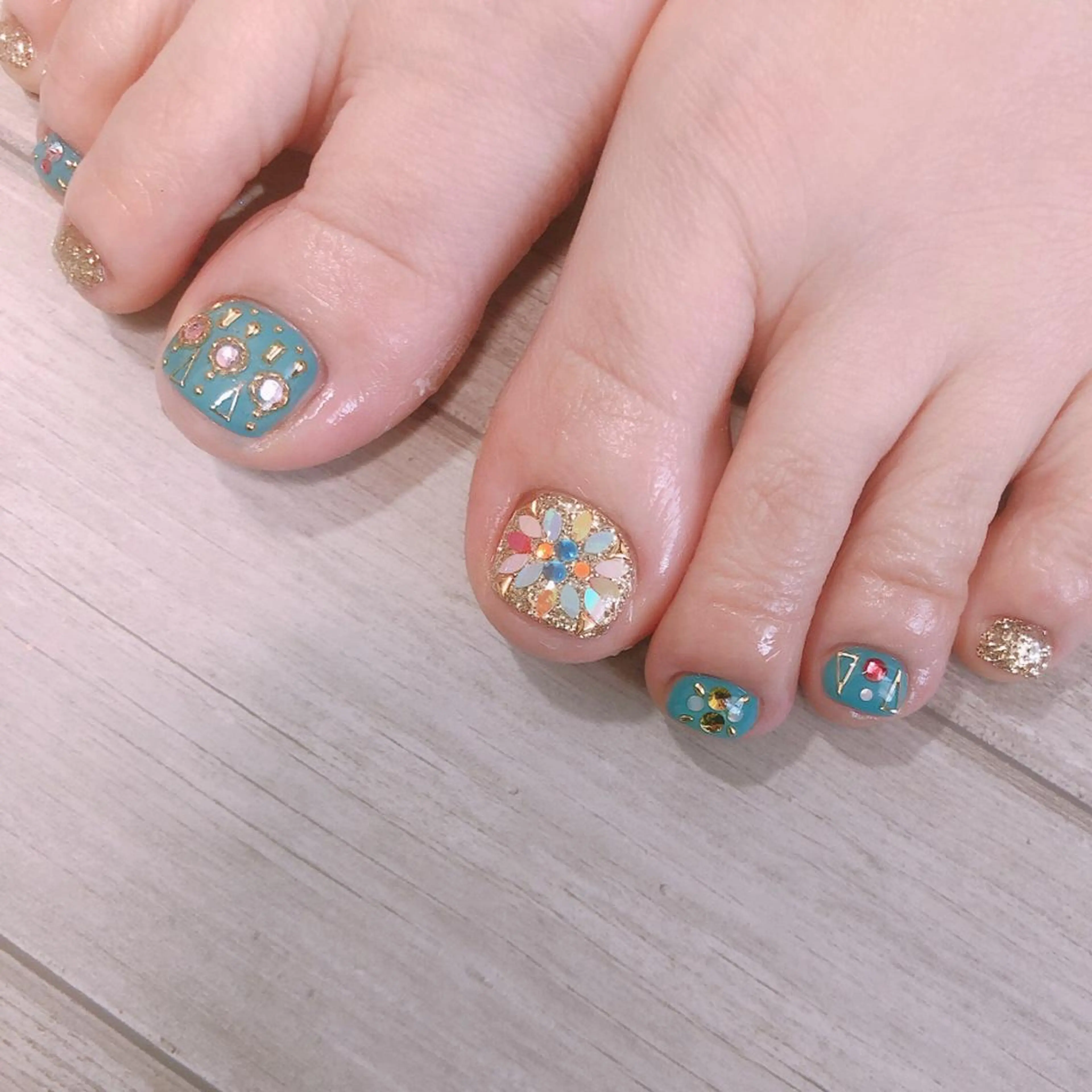 ネイル DollyGirl KYOKOのネイルデザイン