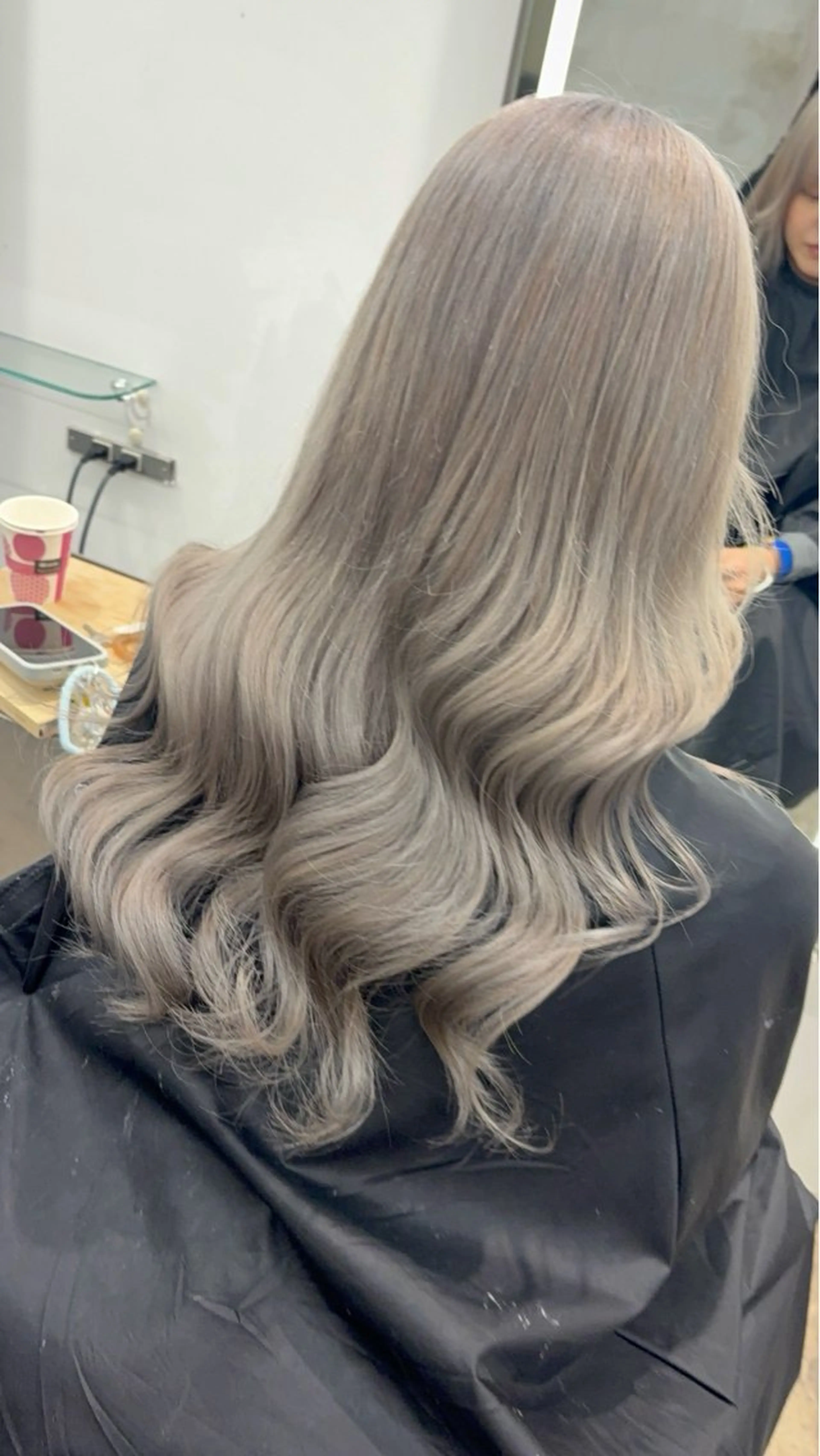 ロング カラー ブリーチ ハイトーンカラー ヘアカラー 渋谷ハイトーン/ まぉまぉのヘアスタイル