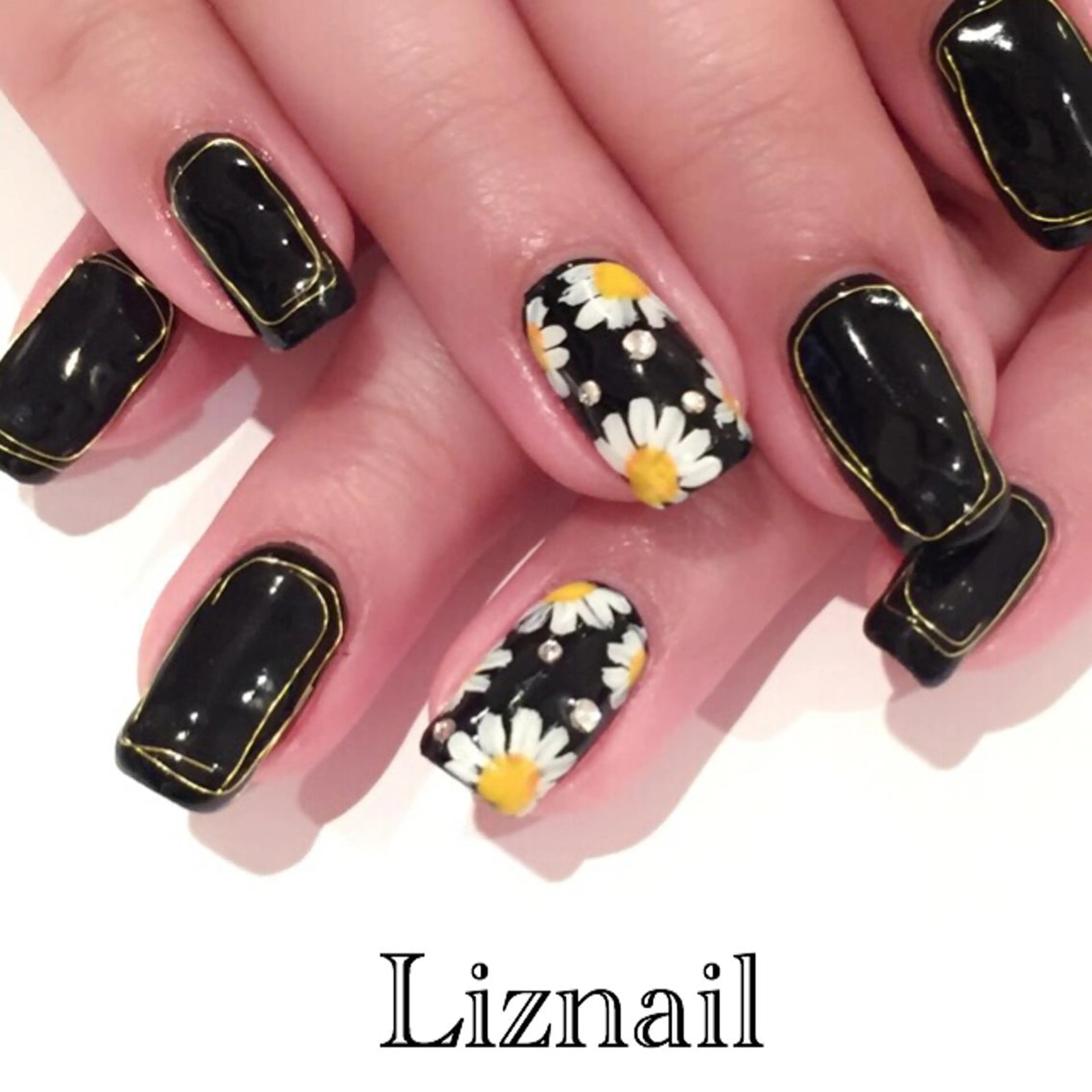 ネイル Rawr / saoriのネイルデザイン