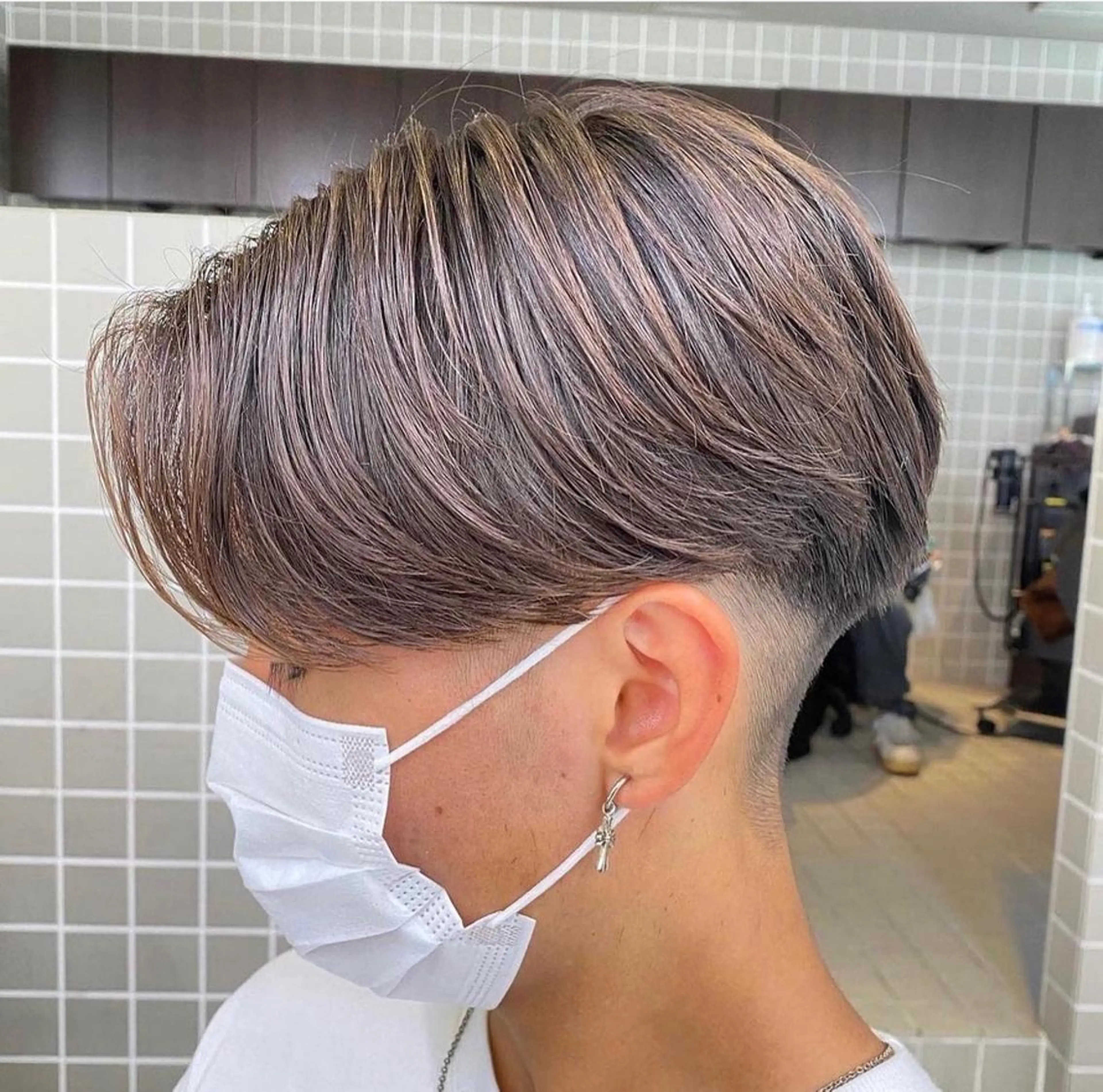 カラー *メンズ専門アカデミ ー🔥BLUCK🏁のヘアスタイル