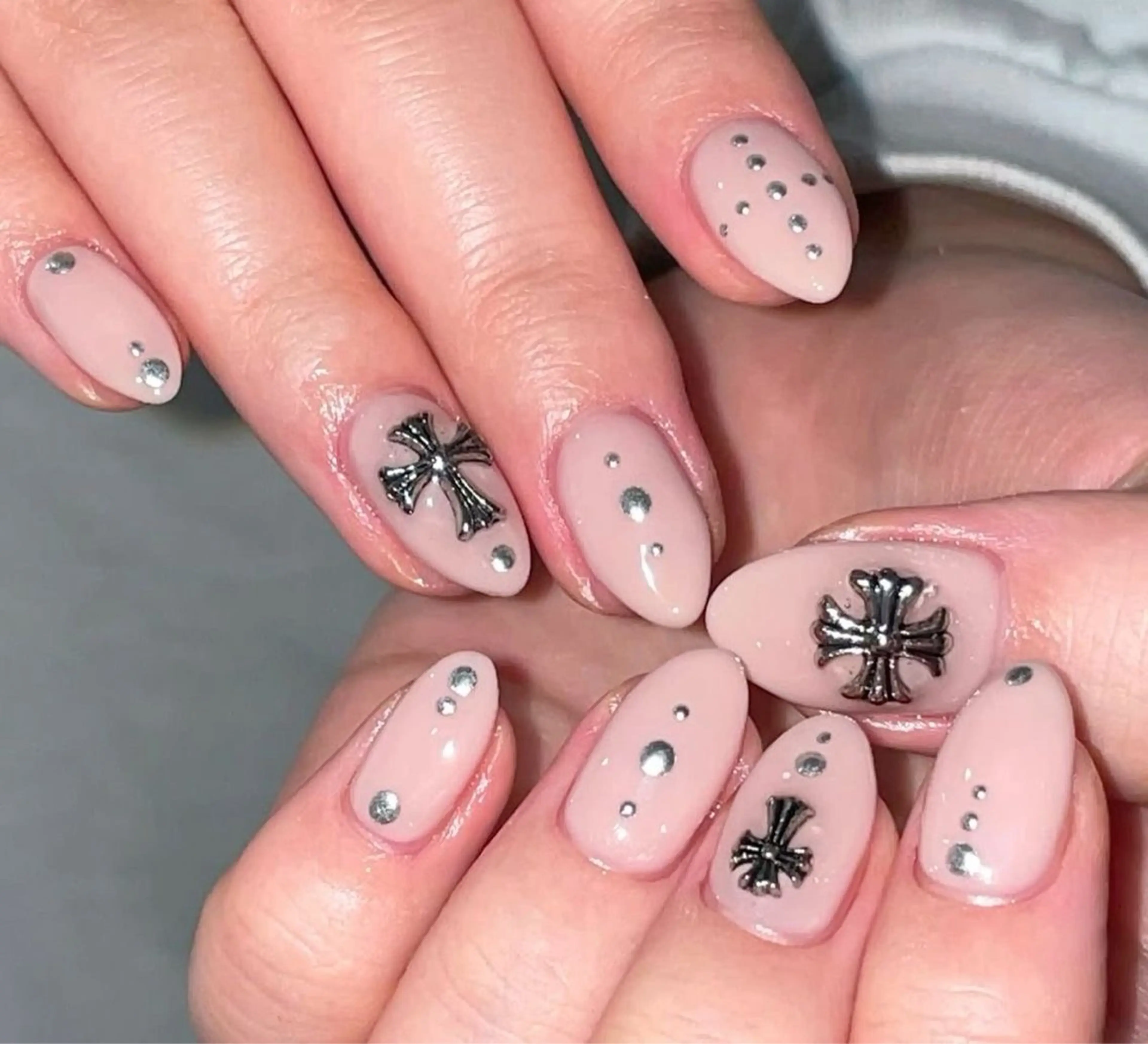 ネイル 韓国ネイル 持ち込み ニュアンスネイル ネイルチップ 冬ネイル RINN ANA.CHUOのネイルデザイン