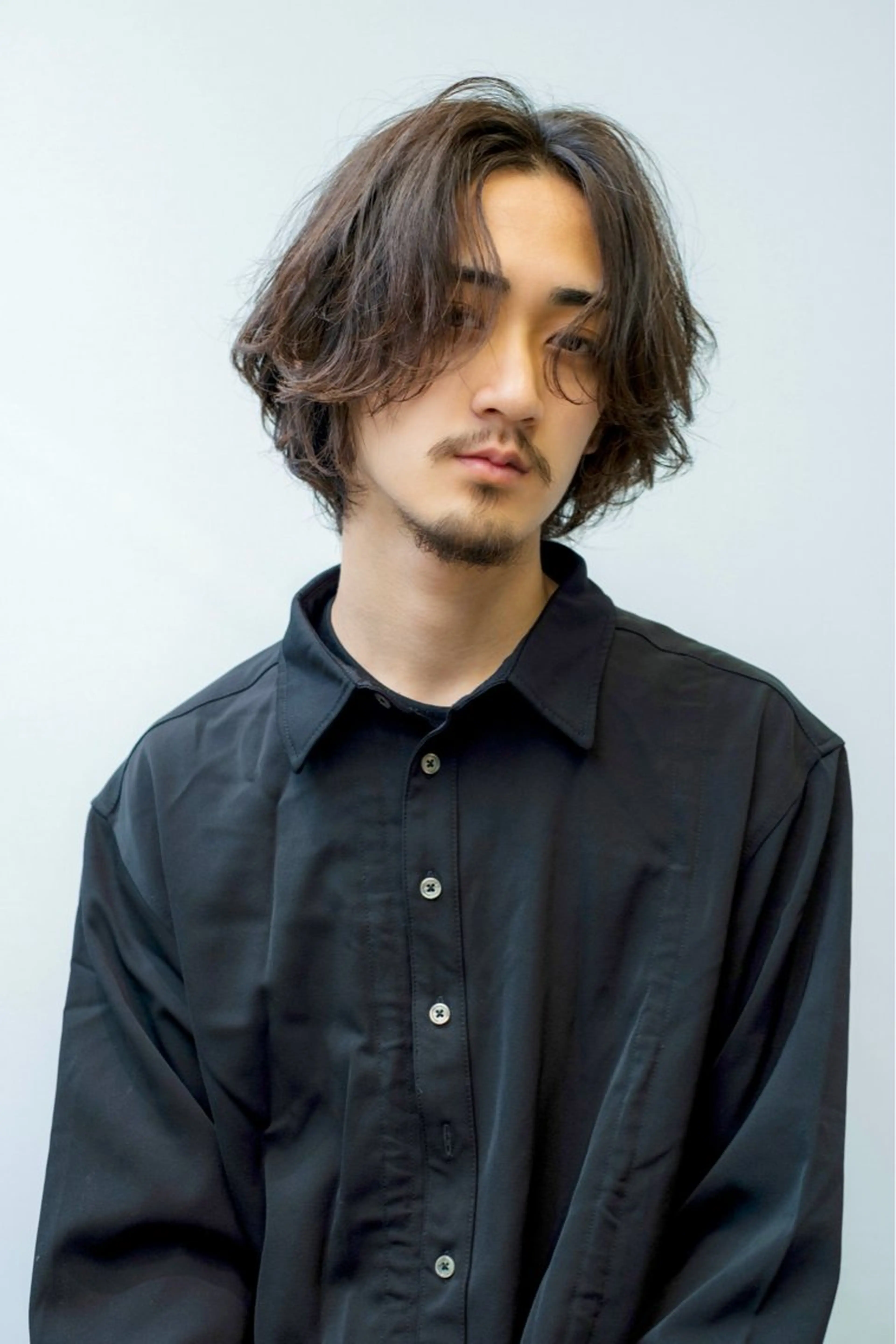 カラー パーマ メンズ 塔尾 真那のヘアスタイル