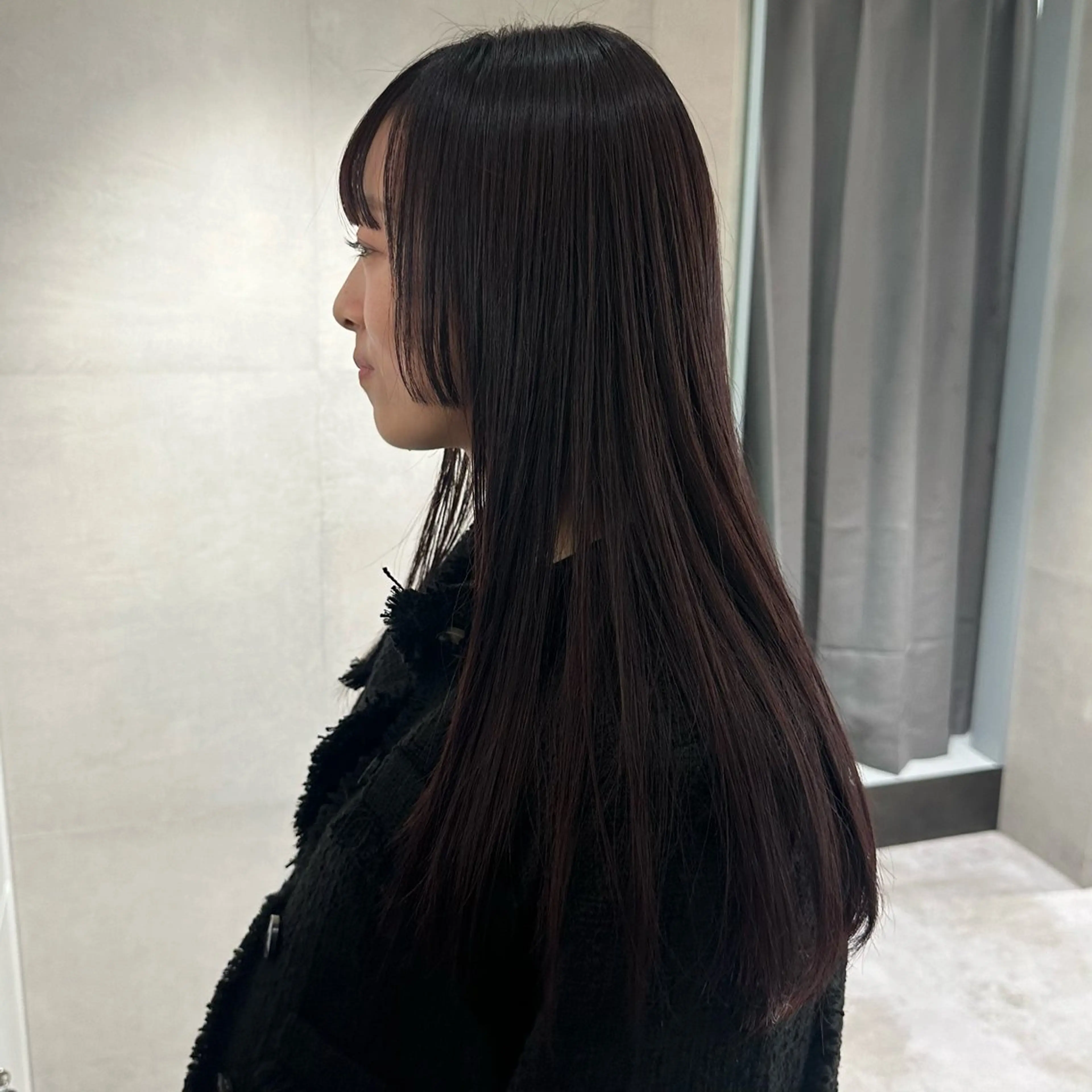 ロング カラー カット ヘアカラー トリートメント 髪質改善 イオリのヘアスタイル